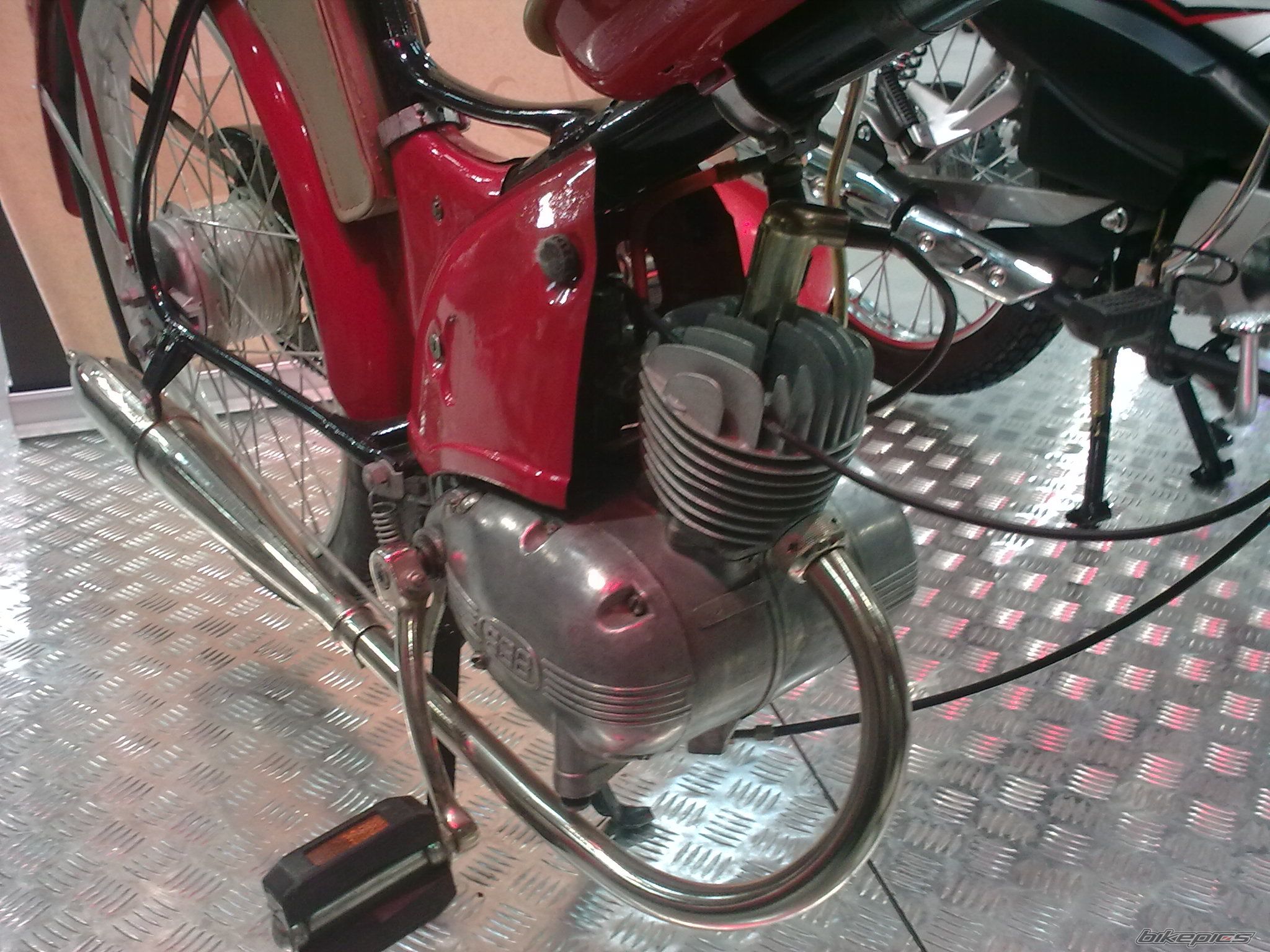    | Picture 1909811 motorcycle photo