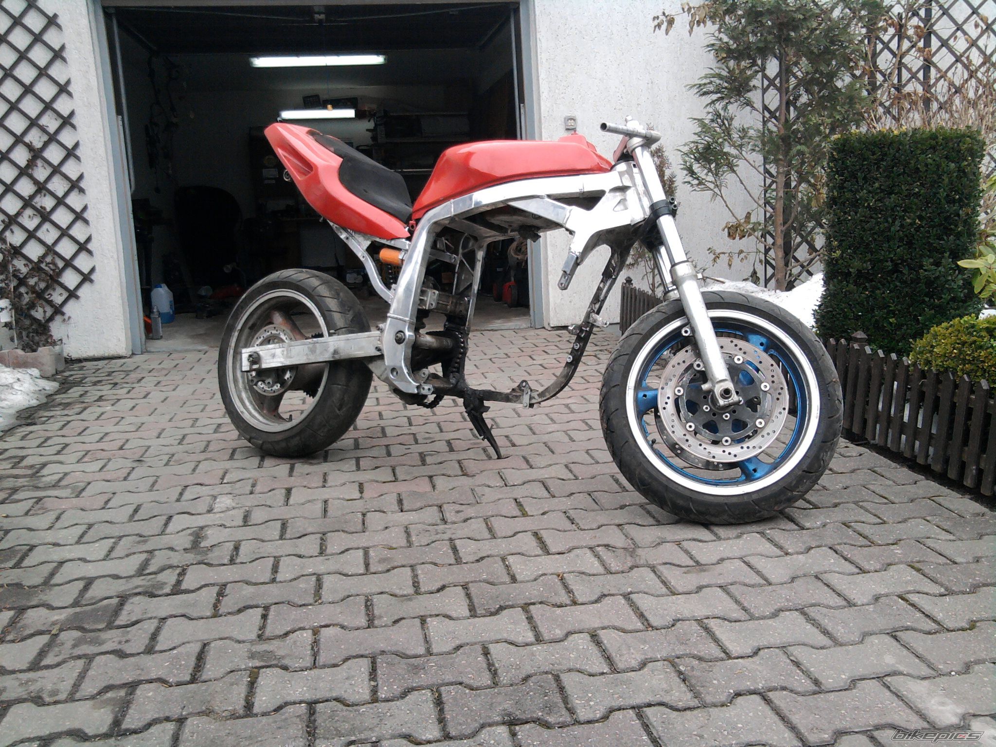 1988 SUZUKI GSX R 750 | Picture 1910356 motorcycle photo