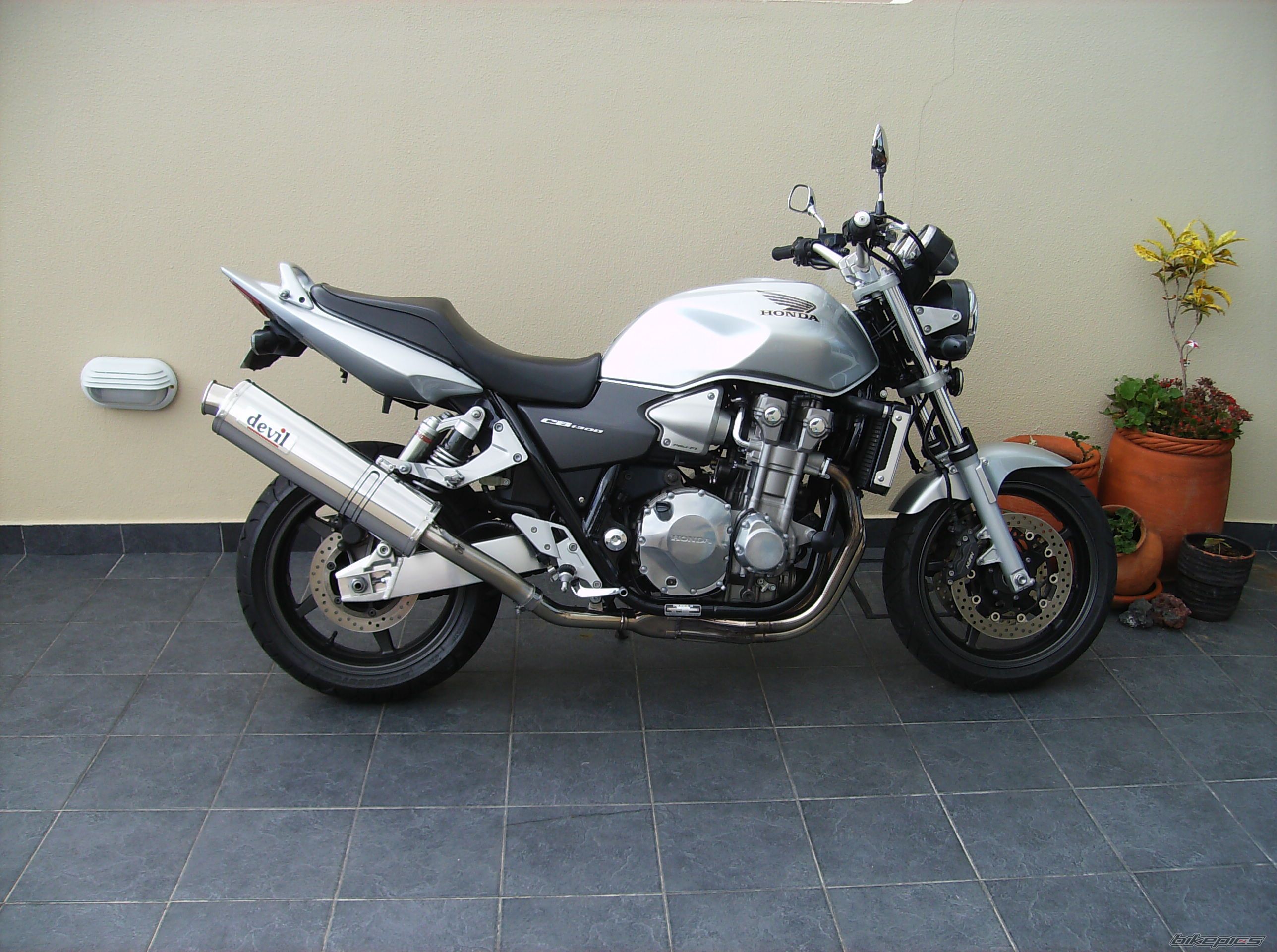 2003 HONDA CB1300 | Picture 1911091 motorcycle photo