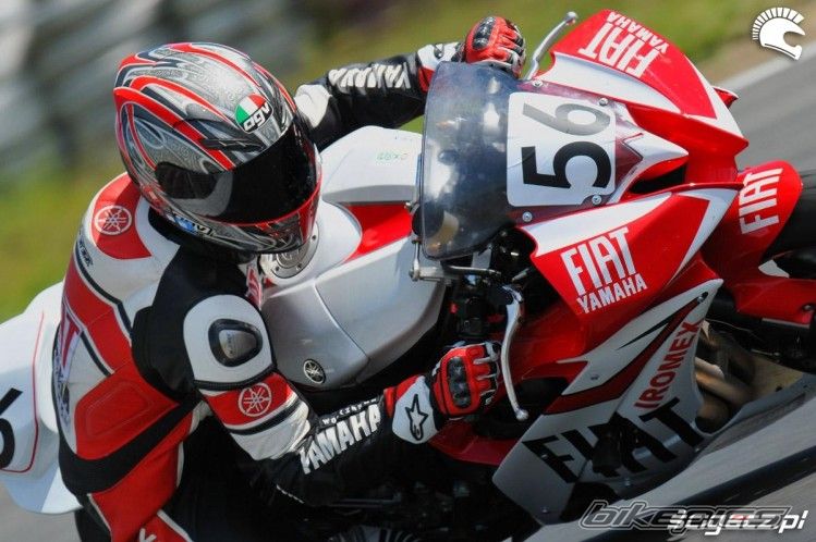 2008 YAMAHA YZF R6 | Picture 1911319 motorcycle photo