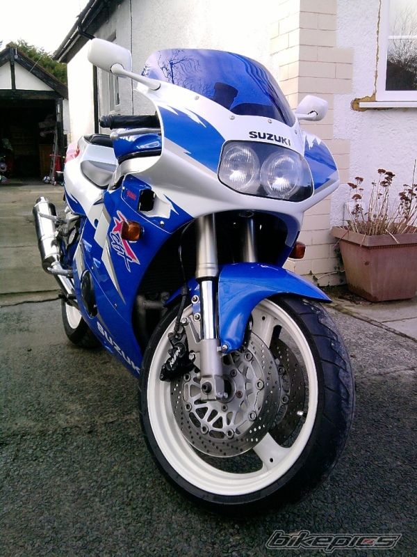 1996 SUZUKI GSX R 400 | Picture 1912414 motorcycle photo