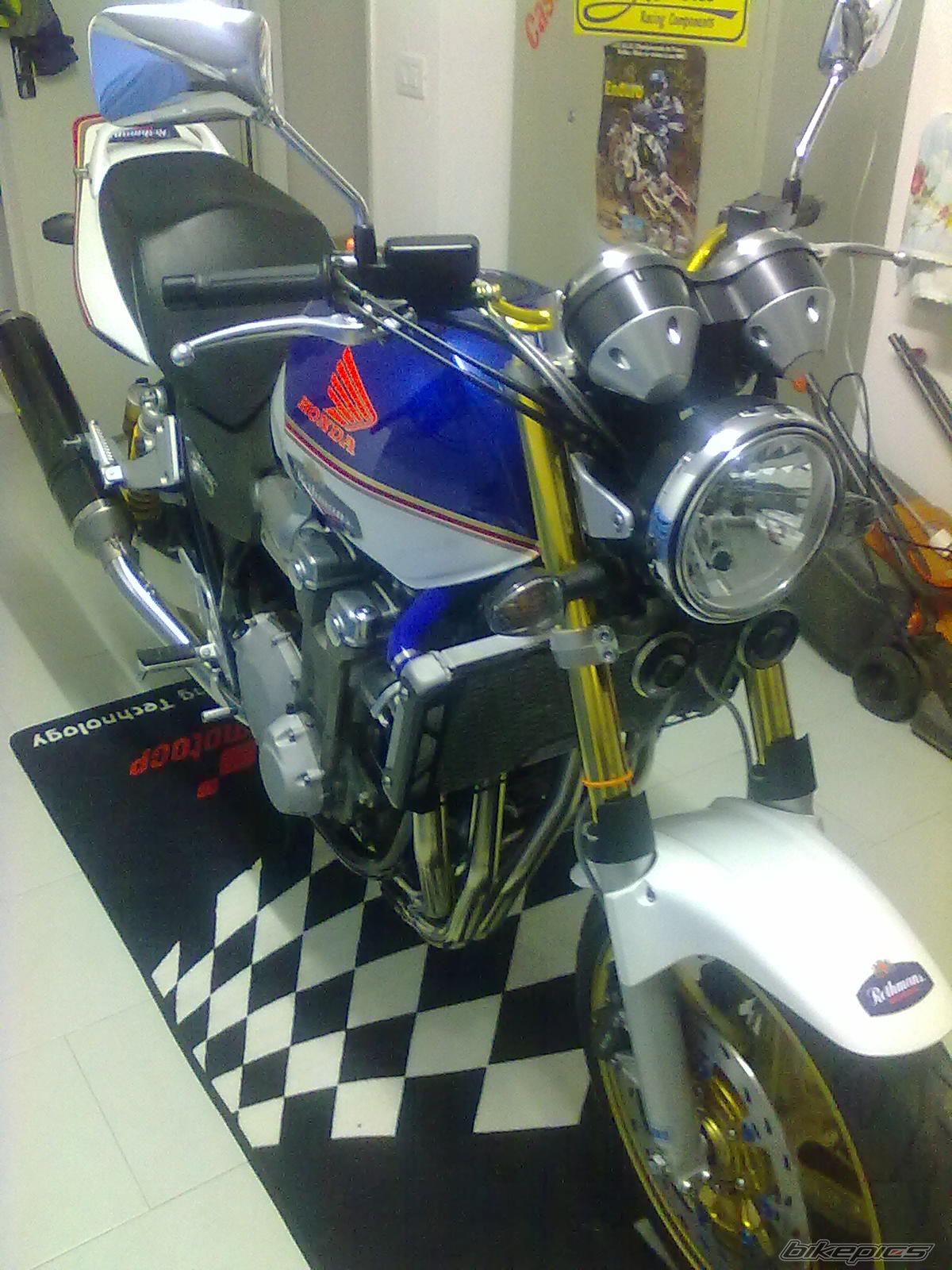 2003 HONDA CB1300 | Picture 1912876 motorcycle photo