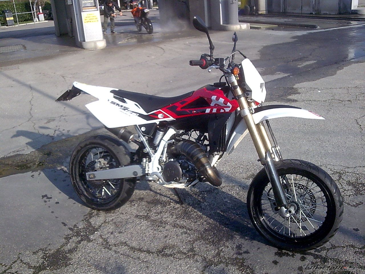2009 HUSQVARNA SM 125 S | Picture 1912937 motorcycle photo