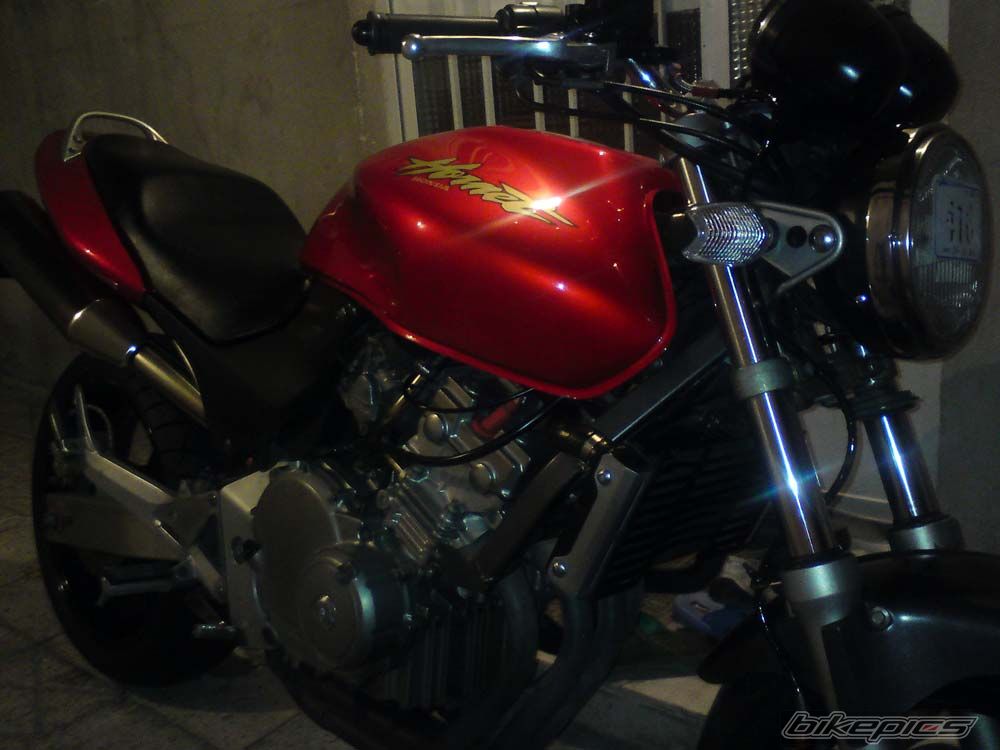 2009 HONDA CB 250 HORNET | Picture 1913077 motorcycle photo