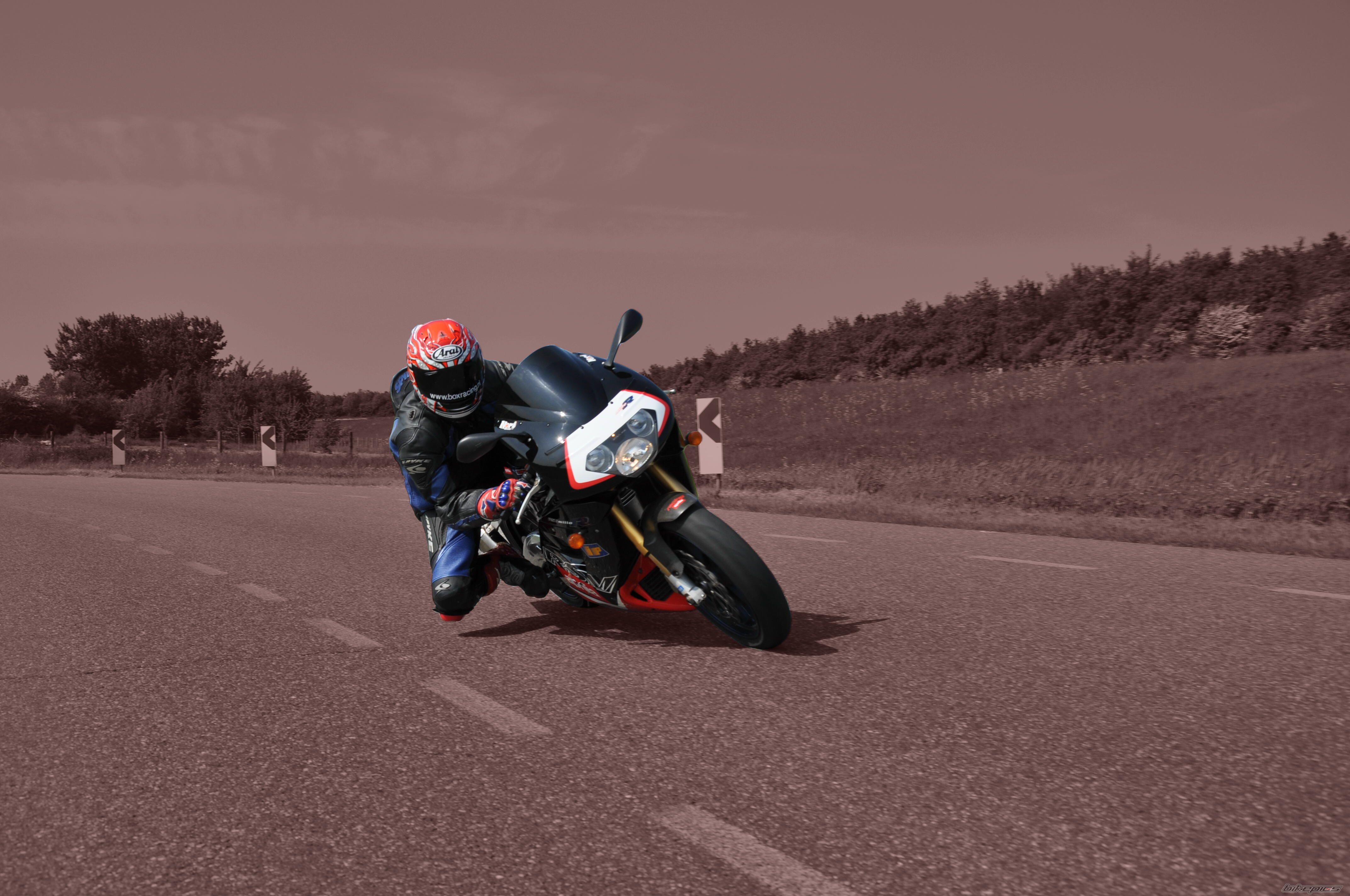 2000 APRILIA RSV 1000R MILLE | Picture 1913177 motorcycle photo