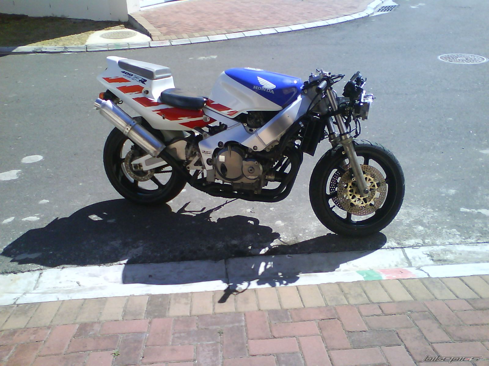 1993 HONDA CBR 400 | Picture 1913197 motorcycle photo