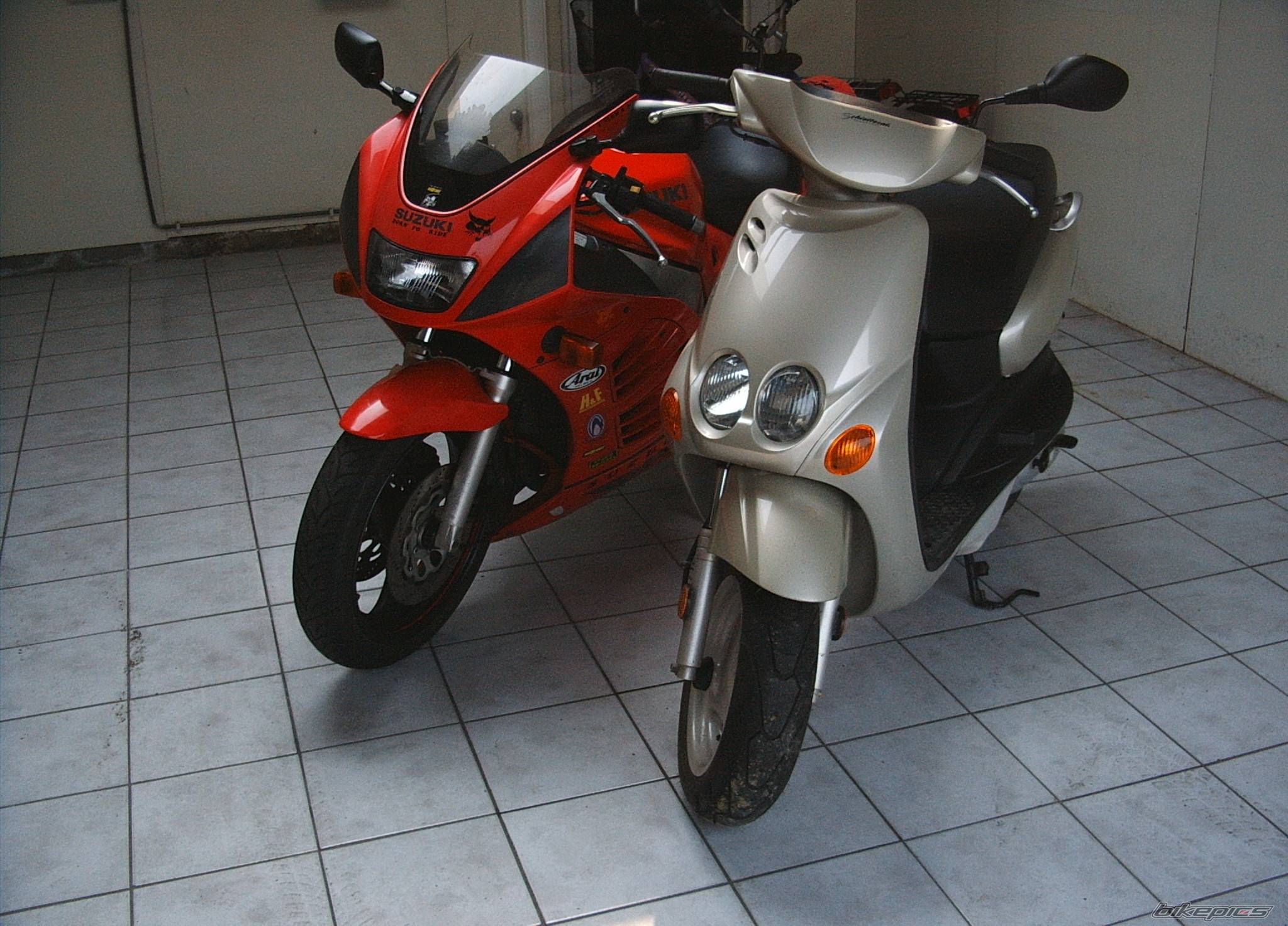 1996 SUZUKI RF 600 | Picture 191417 motorcycle photo