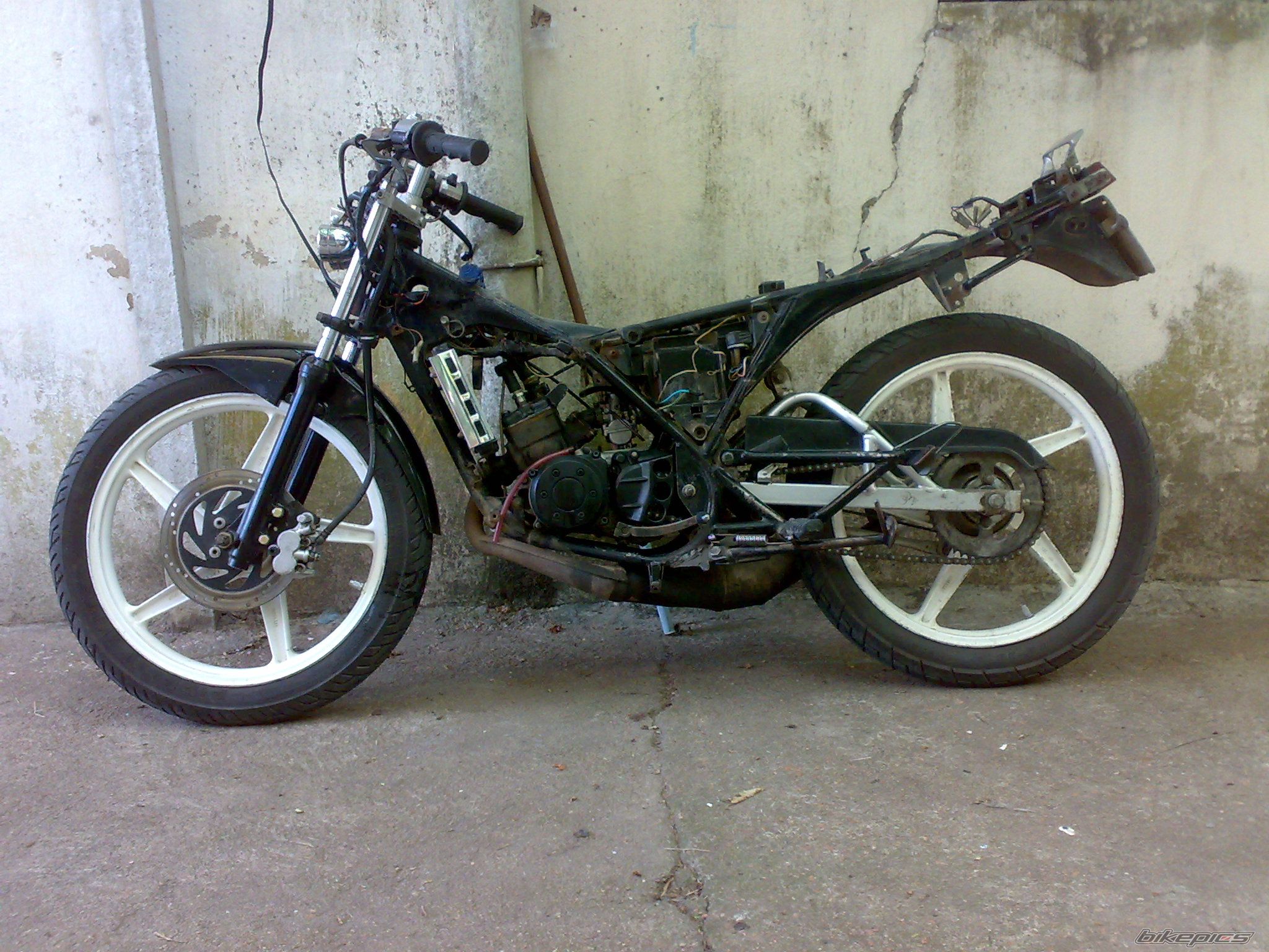 2009 KAWASAKI AR 80 | Picture 1915904 motorcycle photo