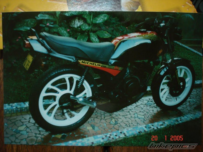 1994 YAMAHA RD 125 | Picture 1916006 motorcycle photo