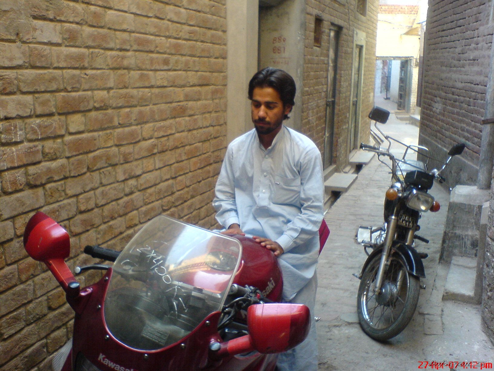 1993 KAWASAKI ZZR 400 | Picture 1916500 motorcycle photo