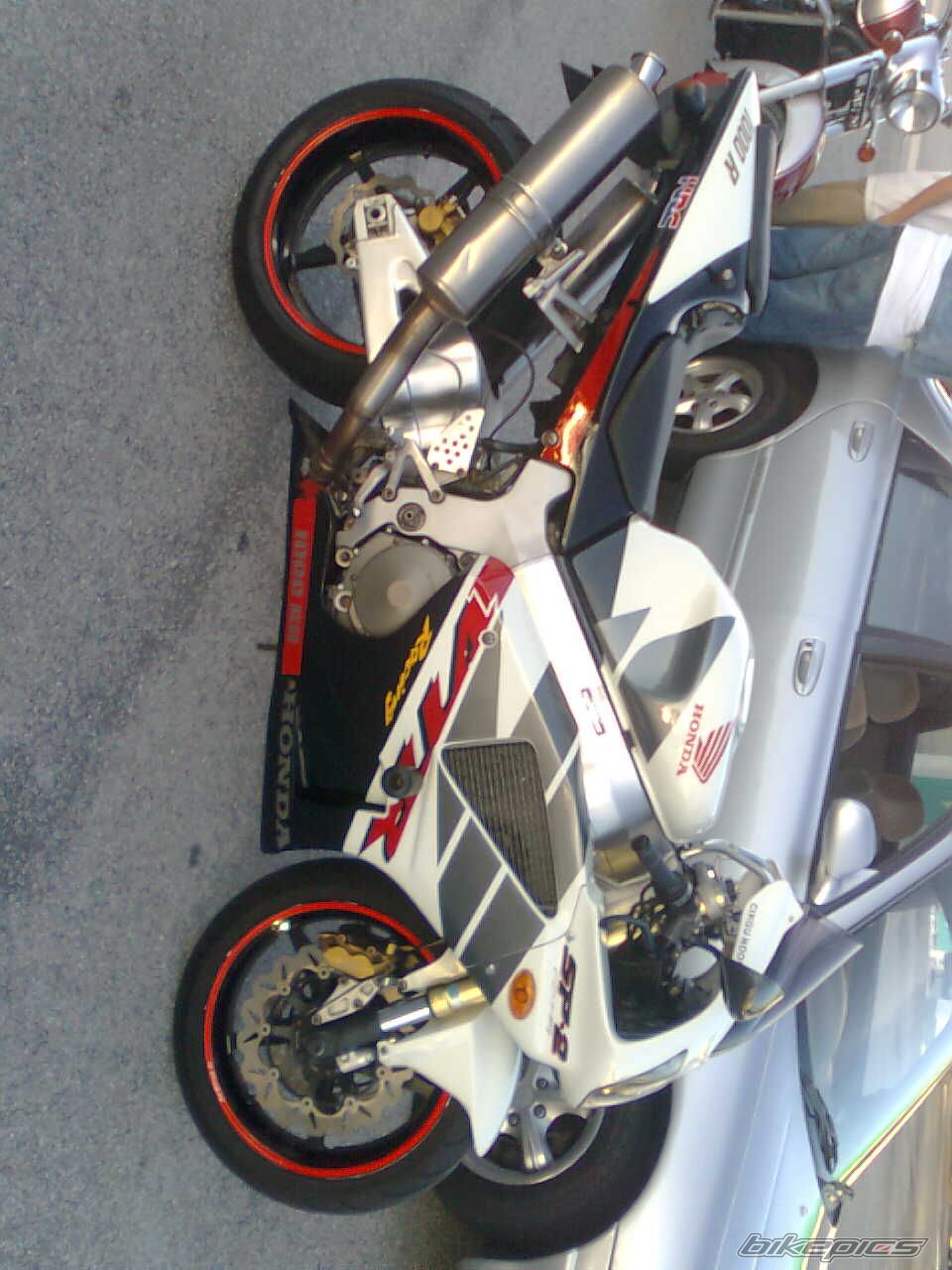 2003 HONDA VTR 1000 SP2 | Picture 1917167 motorcycle photo