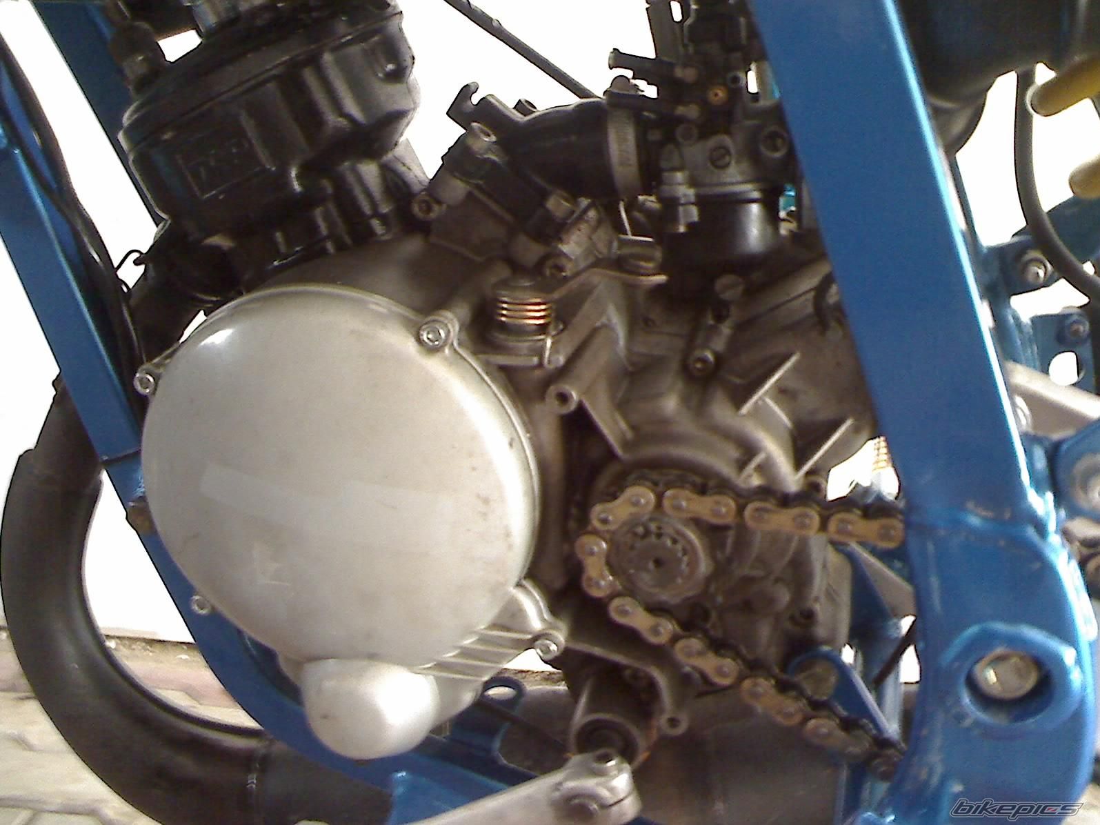 2005 PEUGEOT XP6 SUPER MOTARD | Picture 1918080 motorcycle photo