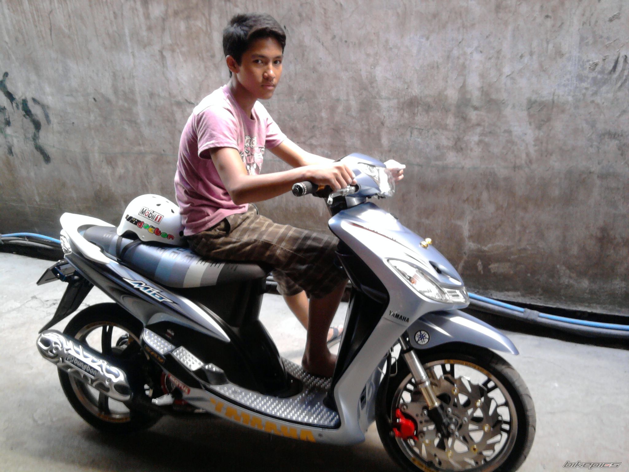 2009 YAMAHA MIO | Picture 1918579 motorcycle photo