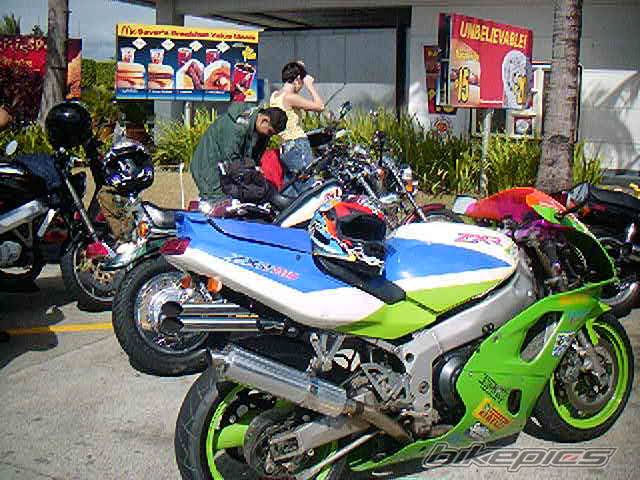 1995 KAWASAKI ZX 7R | Picture 19194 motorcycle photo
