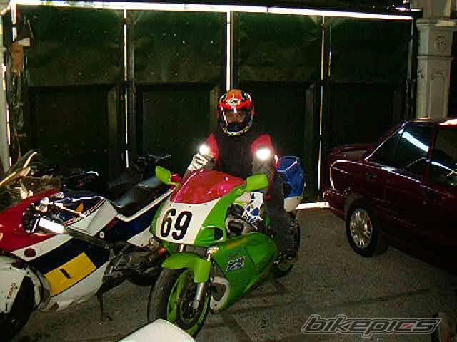 1995 KAWASAKI ZX 7R | Picture 19195 motorcycle photo