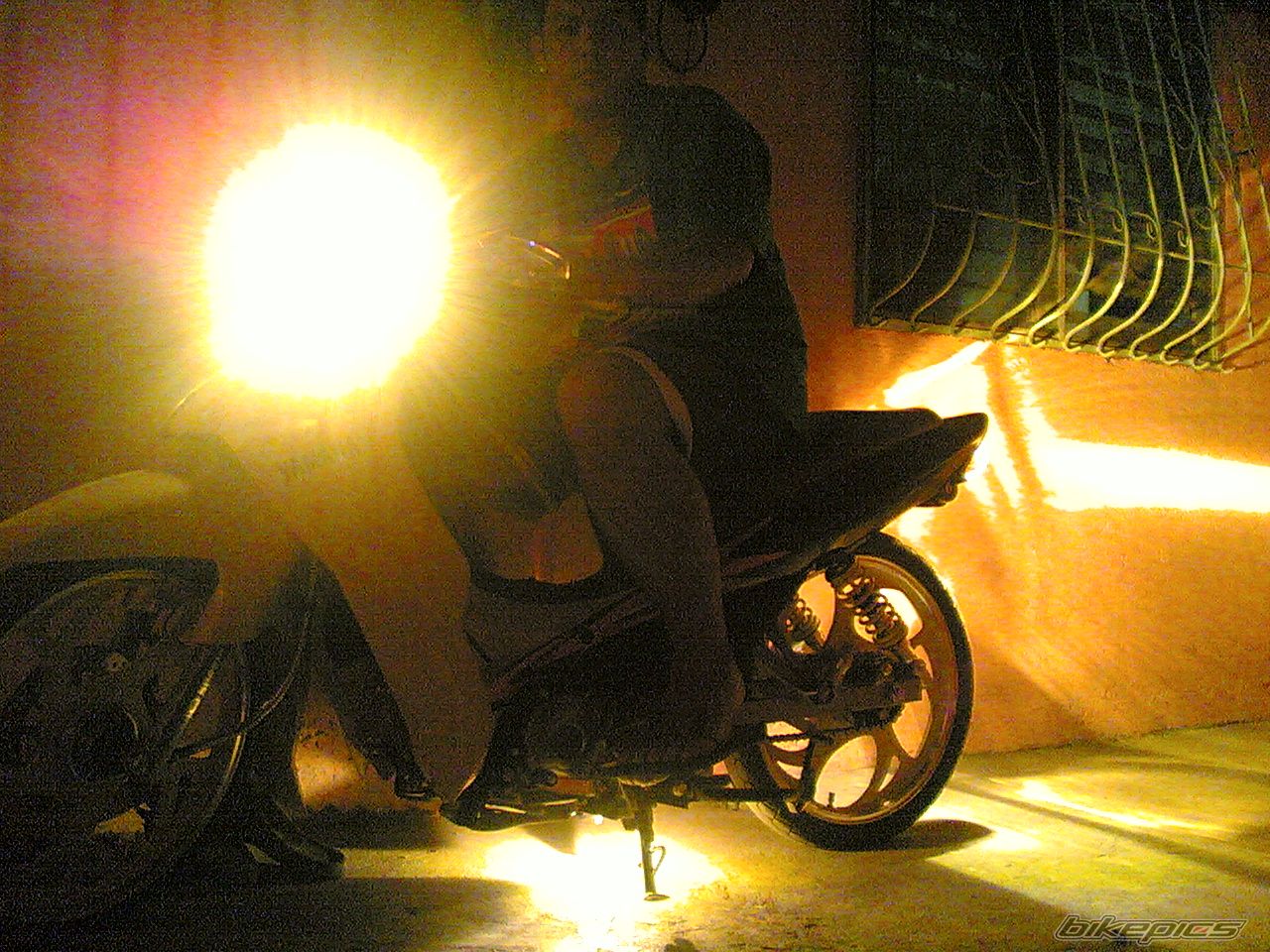 2010 YAMAHA CRYPTON Z | Picture 1919503 motorcycle photo