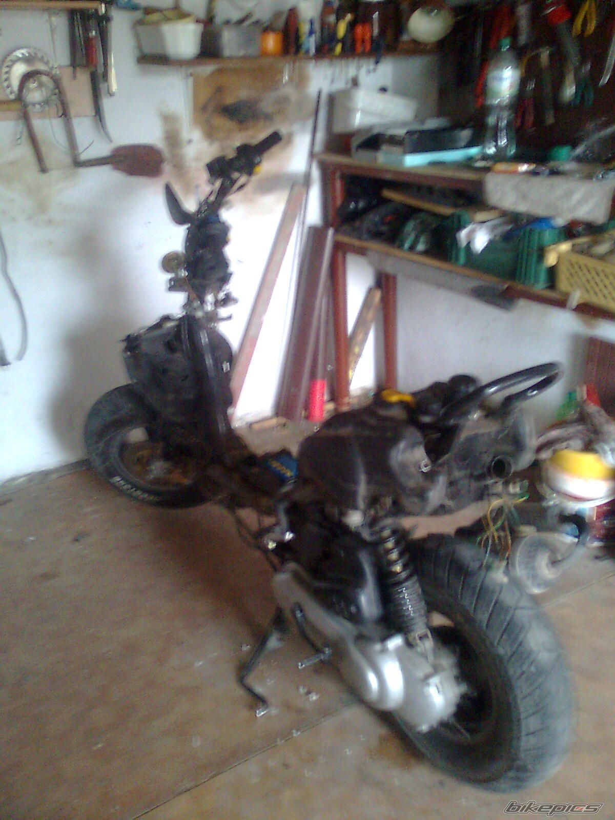 2000 PEUGEOT TREKKER 50 | Picture 1920819 motorcycle photo