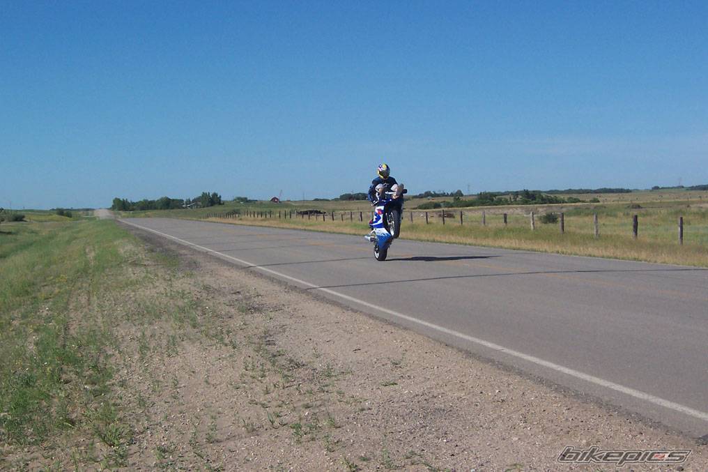 2000 SUZUKI GSX R 750 | Picture 192138 motorcycle photo