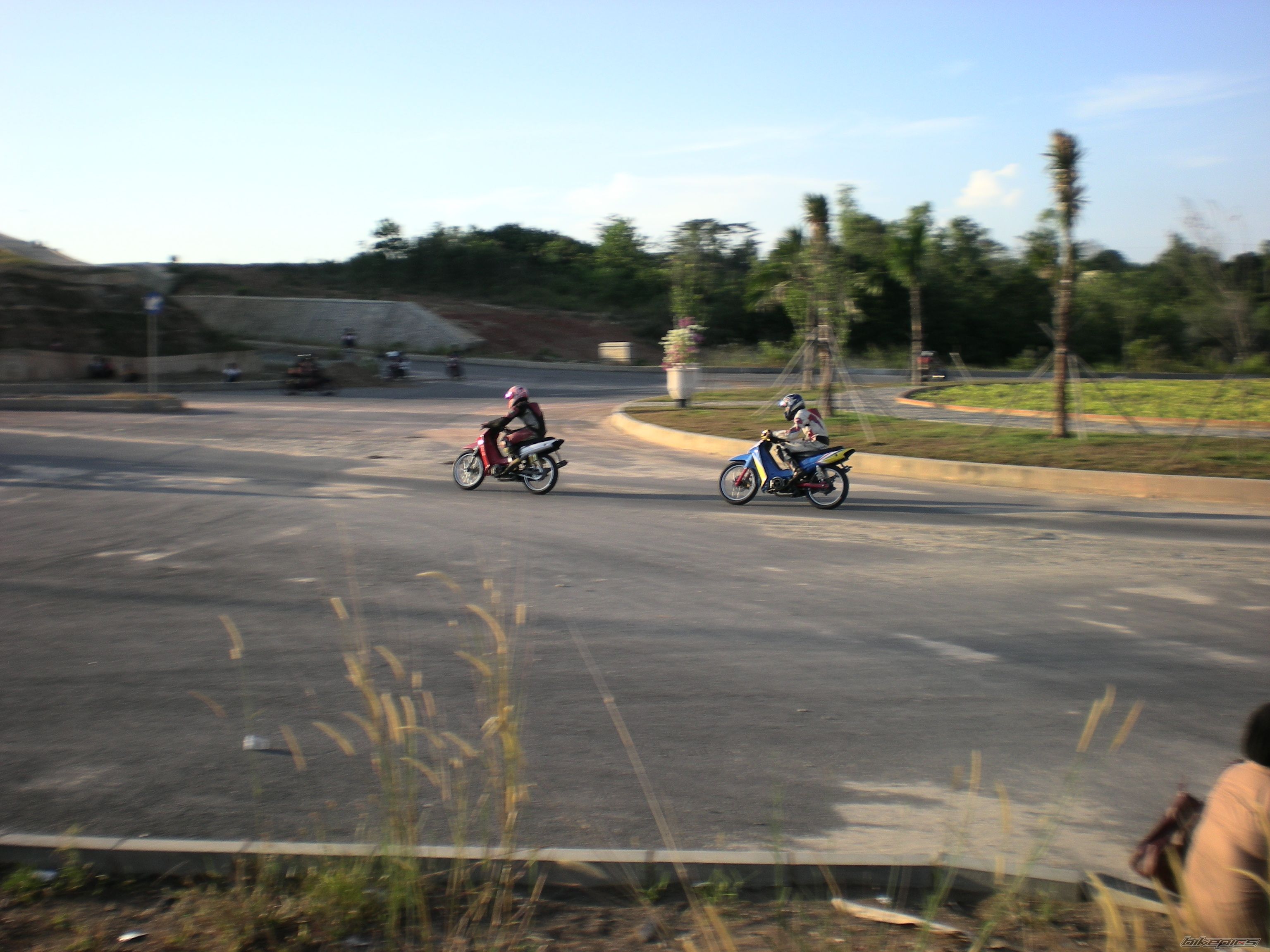 2010 YAMAHA F1 ZR | Picture 1922220 motorcycle photo