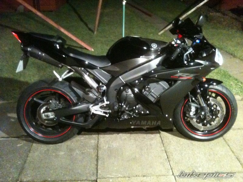 2006 YAMAHA YZF R1 | Picture 1923149 motorcycle photo