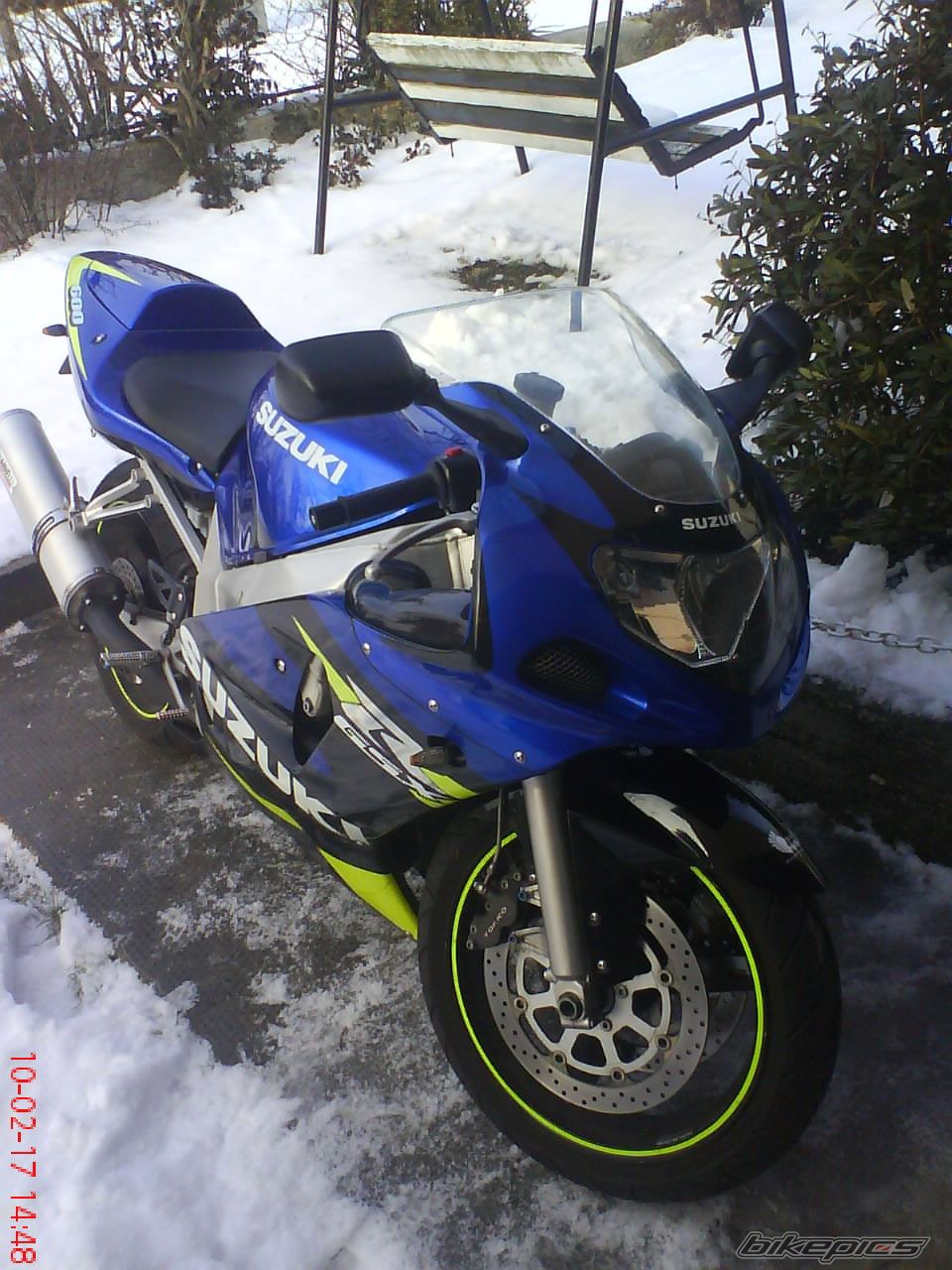 2001 SUZUKI GSX R 600 | Picture 1923781 motorcycle photo