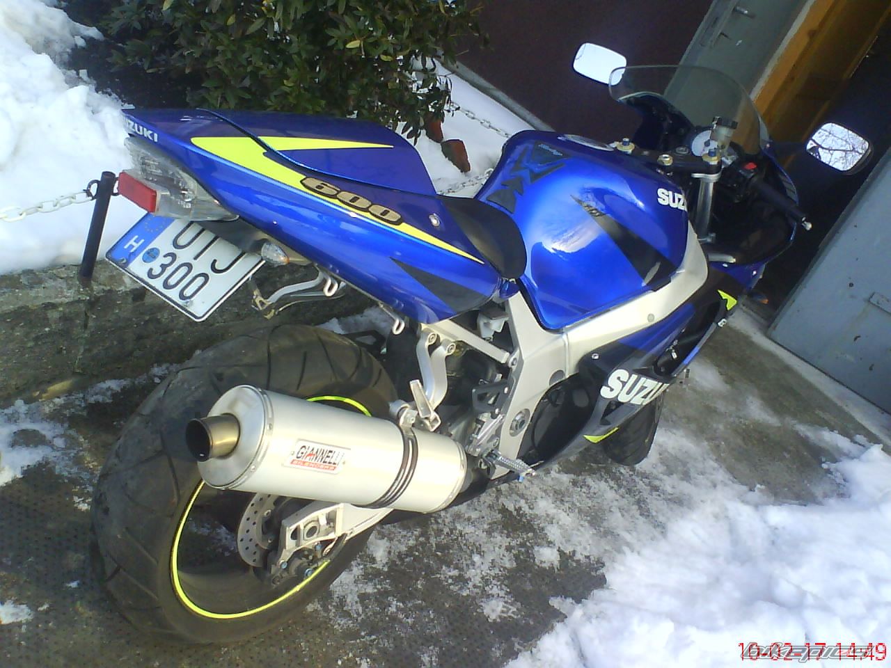 2001 SUZUKI GSX R 600 | Picture 1923783 motorcycle photo