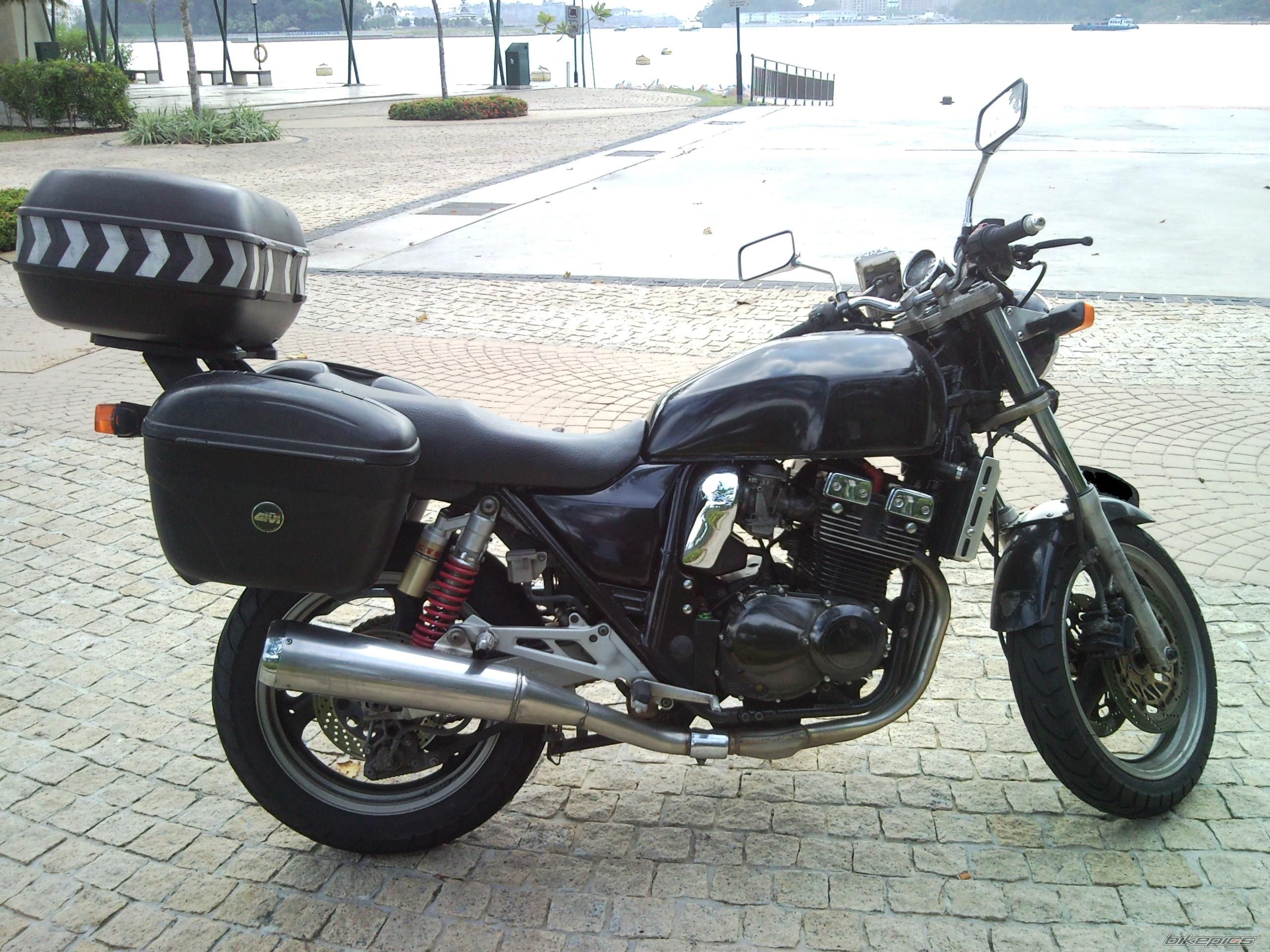 1996 SUZUKI GSX 400 | Picture 1924342 motorcycle photo