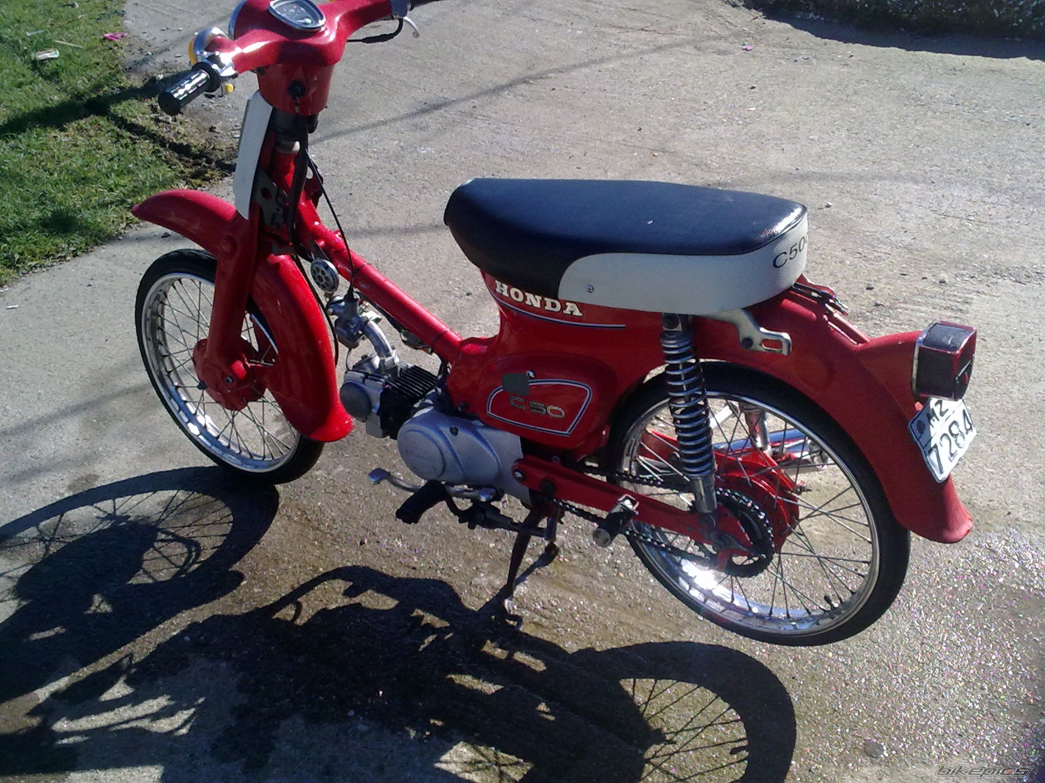 2010 HONDA C 50 | Picture 1924669 motorcycle photo