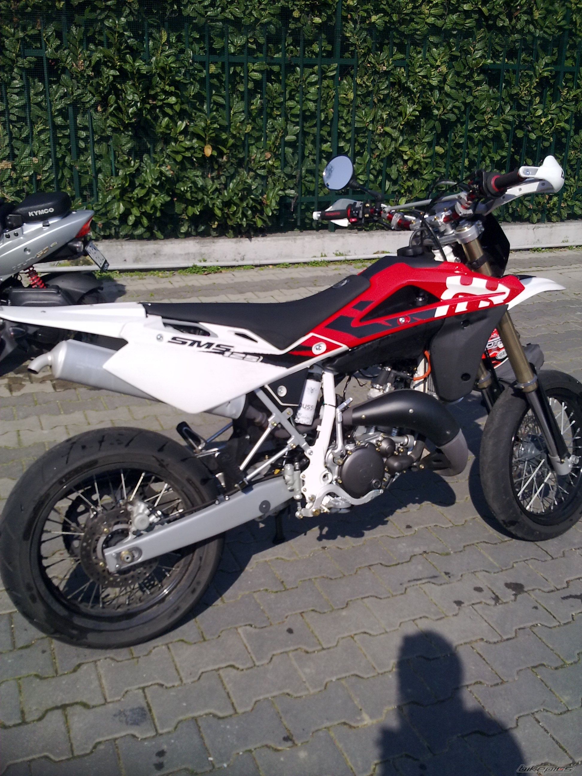 2009 HUSQVARNA SM 125 S | Picture 1925629 motorcycle photo