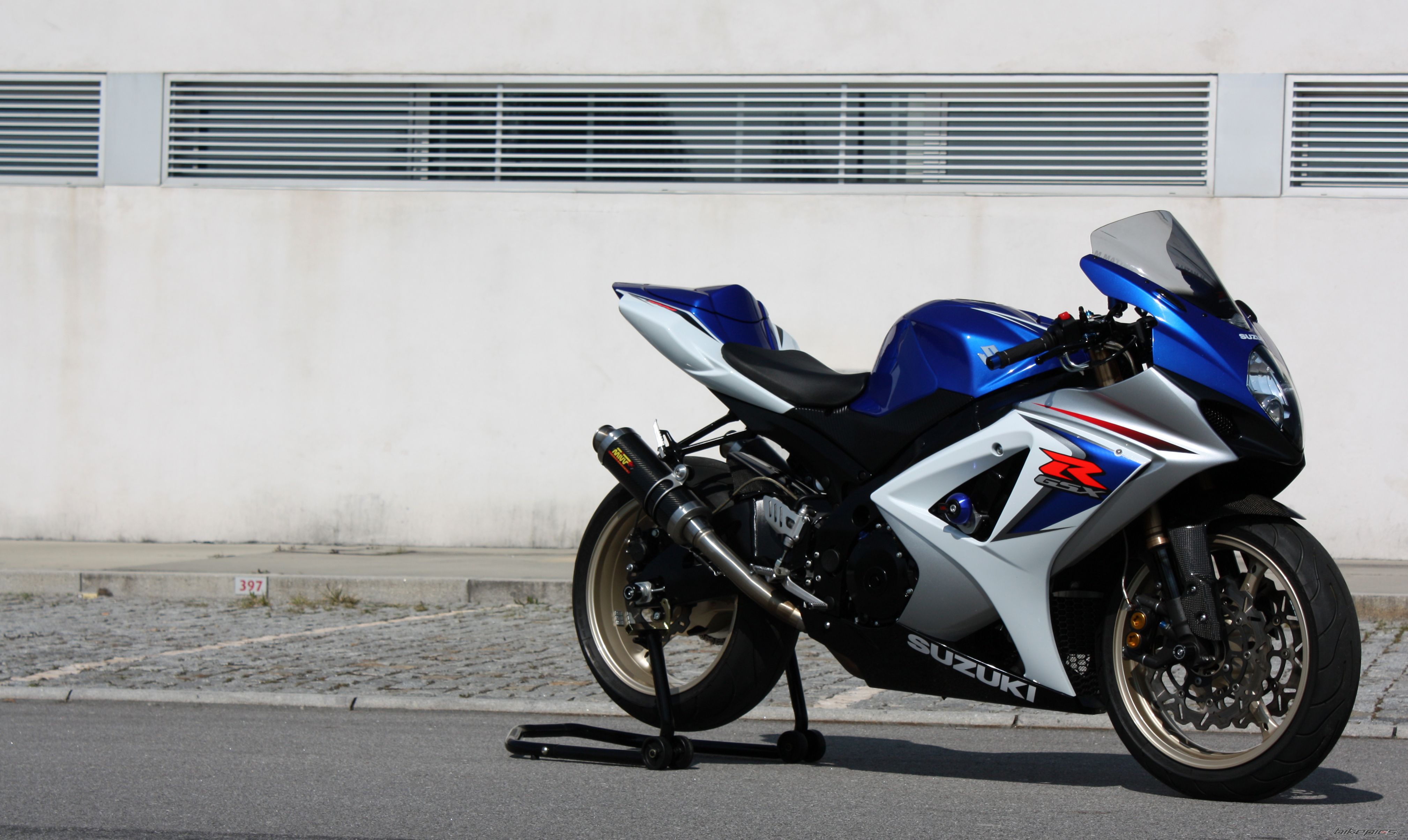 2008 SUZUKI GSX R 1000 | Picture 1925725 motorcycle photo