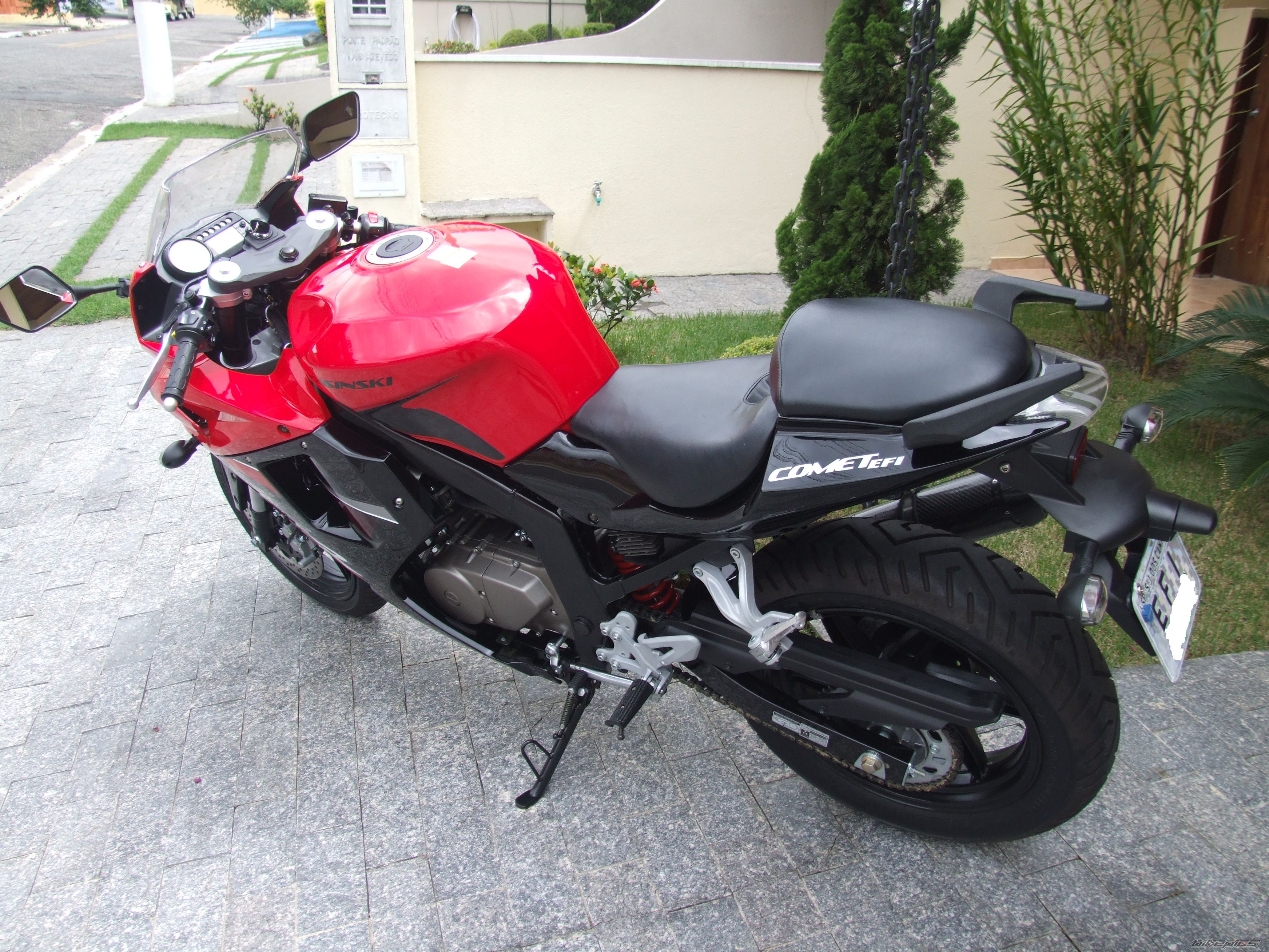2010 HYOSUNG GT 250 R COMET | Picture 1928820 motorcycle photo