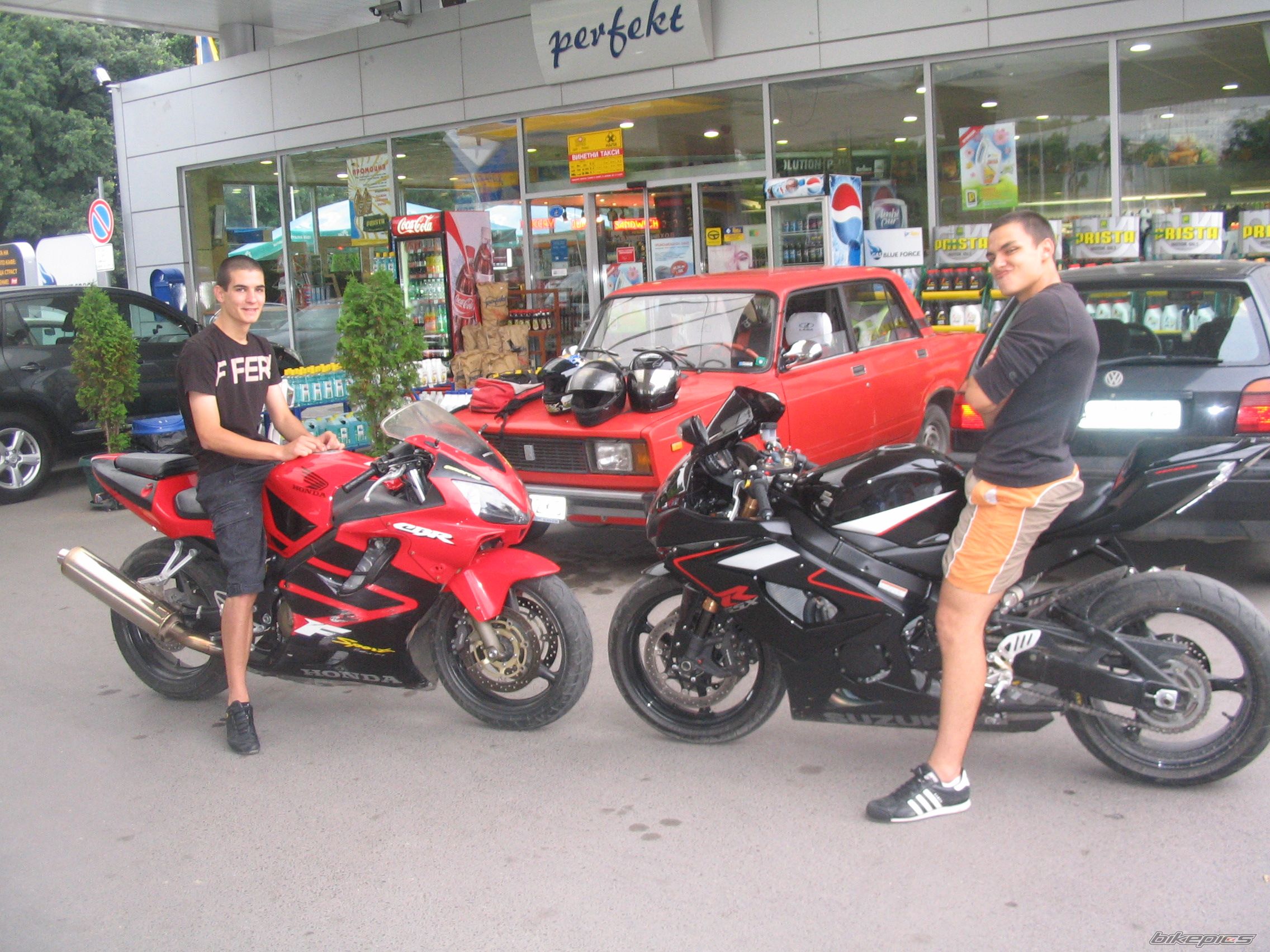 2004 HONDA CBR 600 RR | Picture 1928845 motorcycle photo