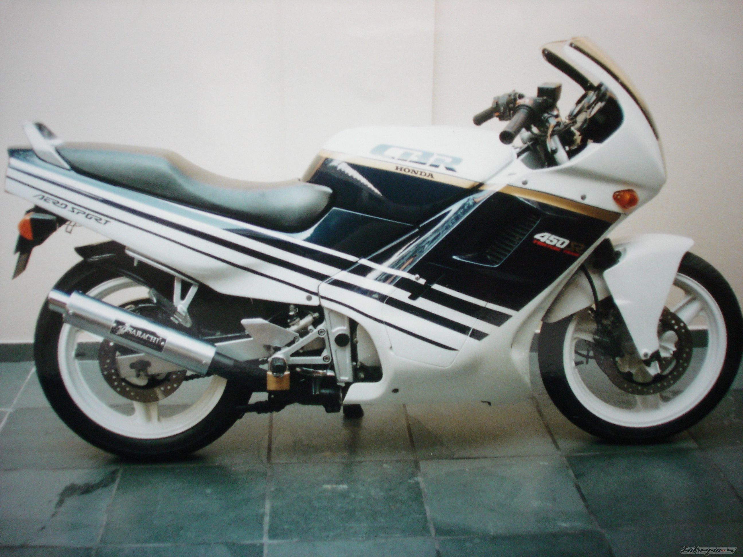 1989 HONDA CBR 450 | Picture 1929326 motorcycle photo