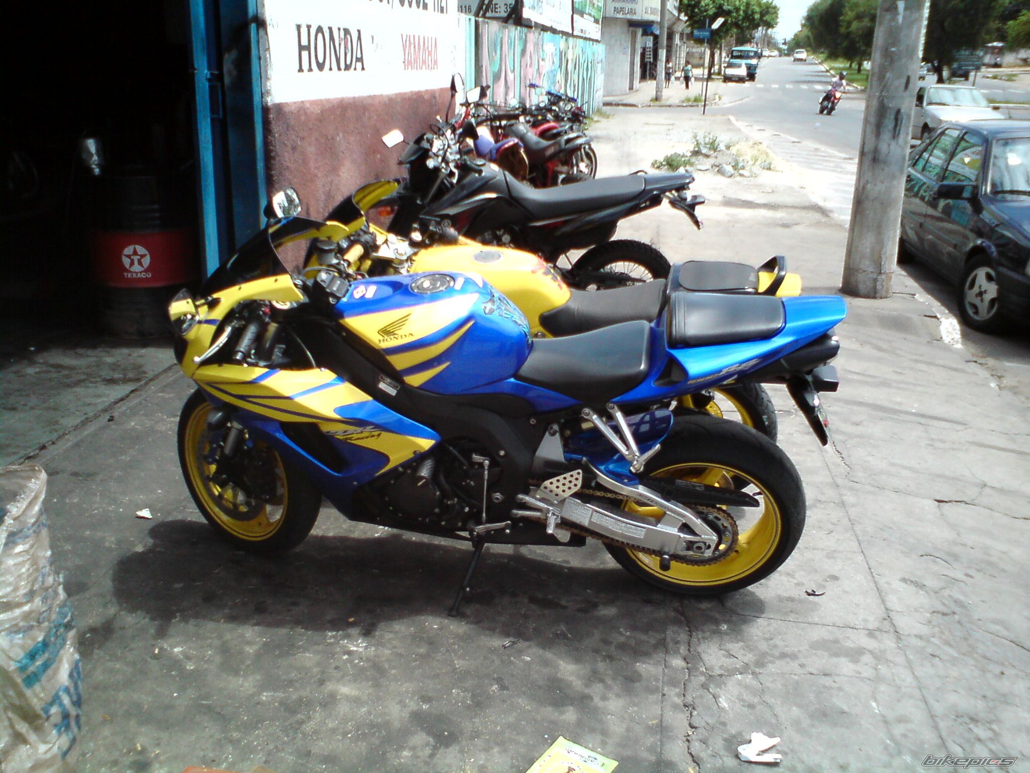 1989 HONDA CBR 450 | Picture 1929680 motorcycle photo