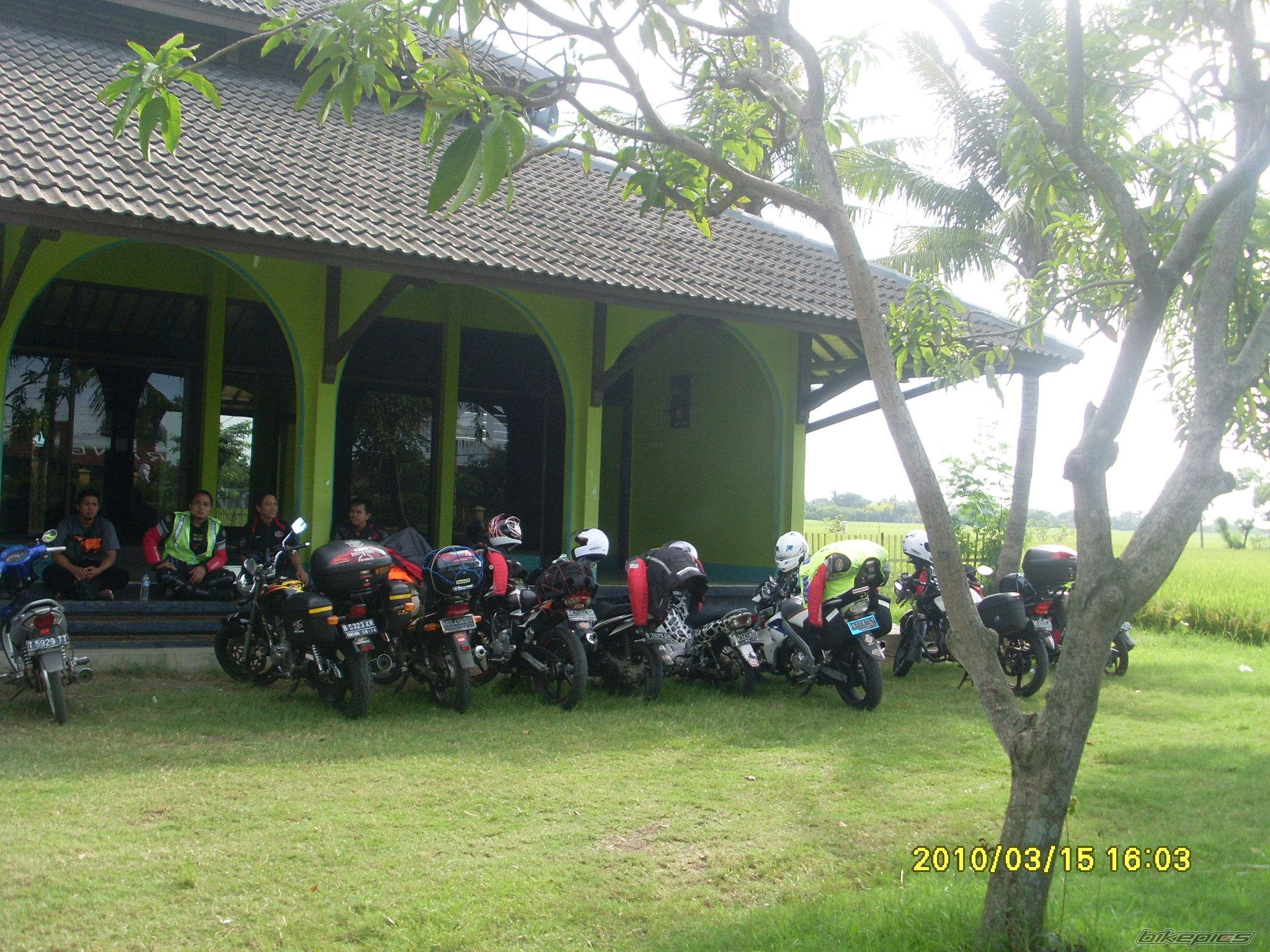 1999 SUZUKI GS 250 | Picture 1930148 motorcycle photo
