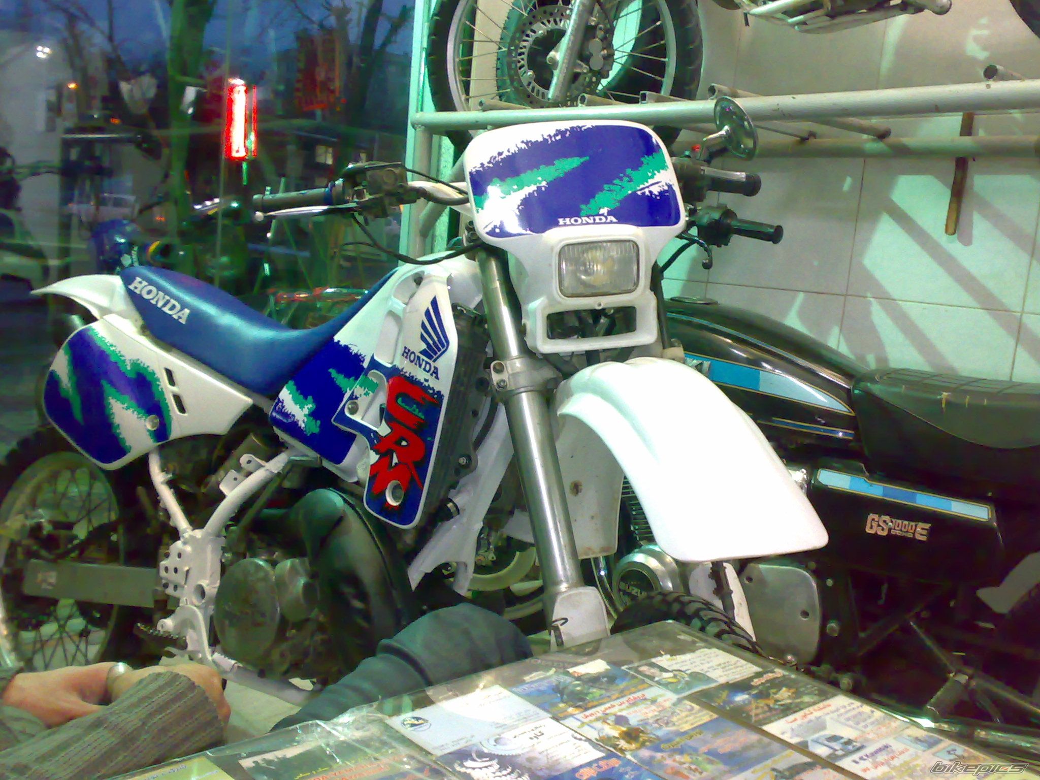 1994 HONDA CRM 250 | Picture 1930851 motorcycle photo