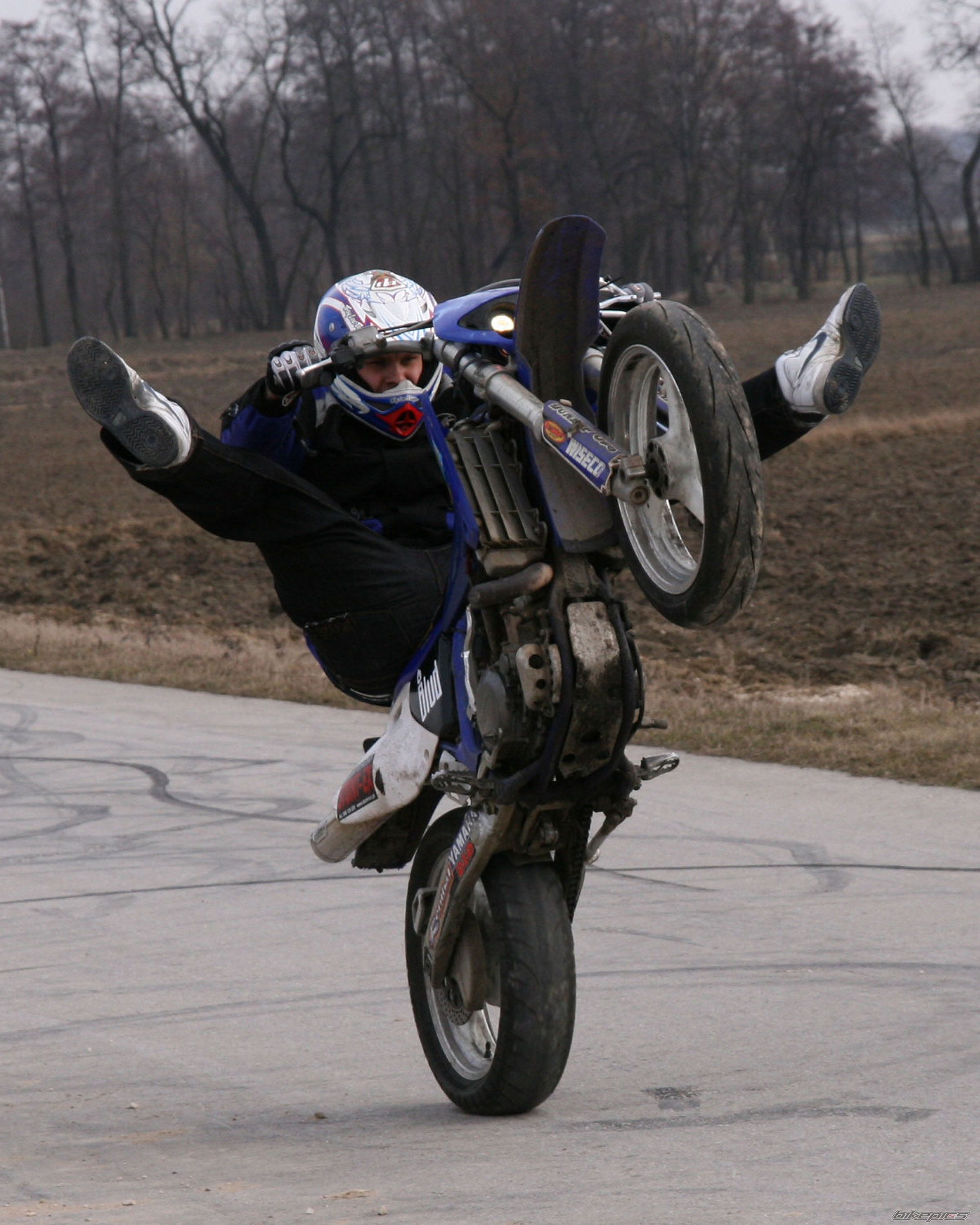 2000 YAMAHA WR 400F | Picture 1930985 motorcycle photo