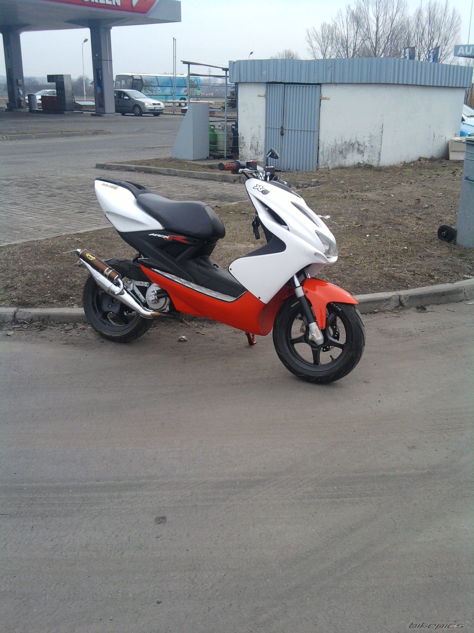 2000 YAMAHA AEROX 50 | Picture 1931650 motorcycle photo