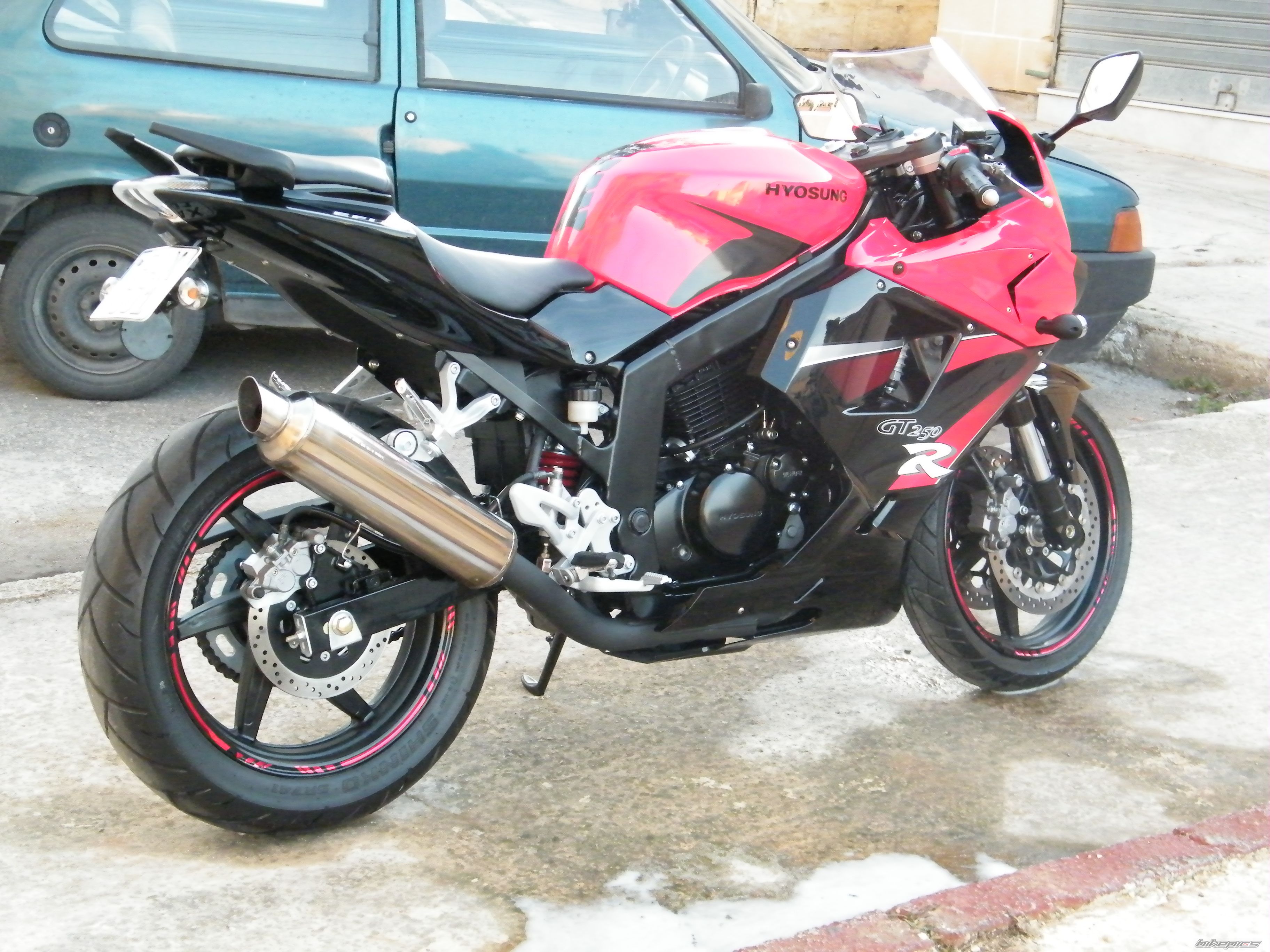 2010 HYOSUNG GT 250 R COMET | Picture 1931746 motorcycle photo