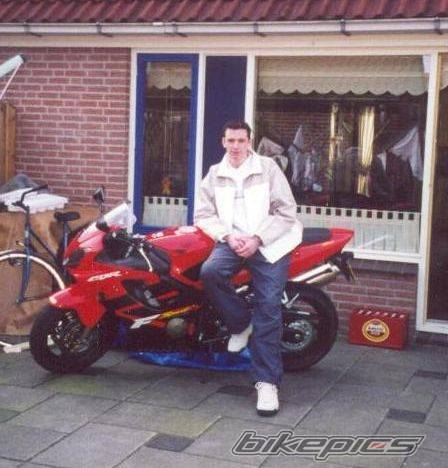2001 HONDA CBR 600 | Picture 1932 motorcycle photo