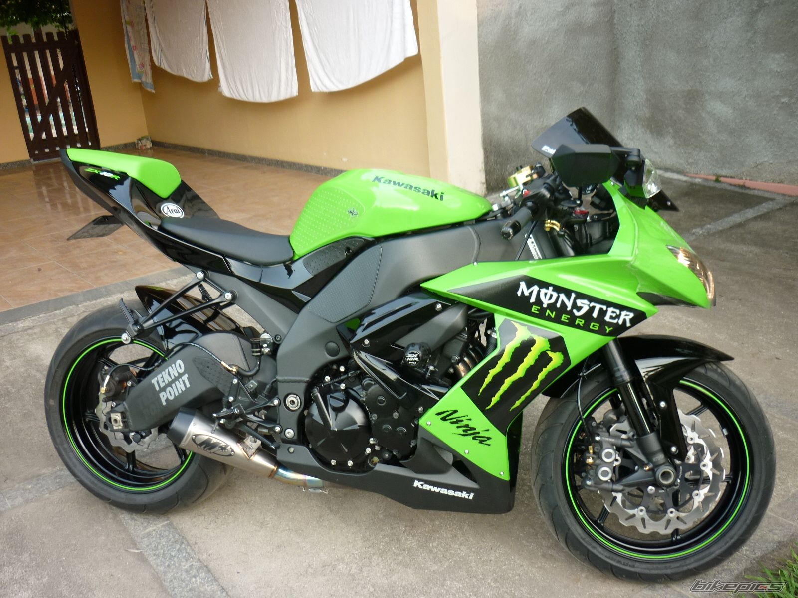 2009 KAWASAKI ZX 10R | Picture 1933428 motorcycle photo