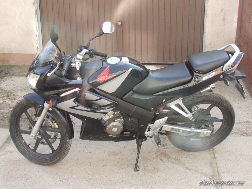 2005 HONDA CBR 125 | Picture 1934405 motorcycle photo