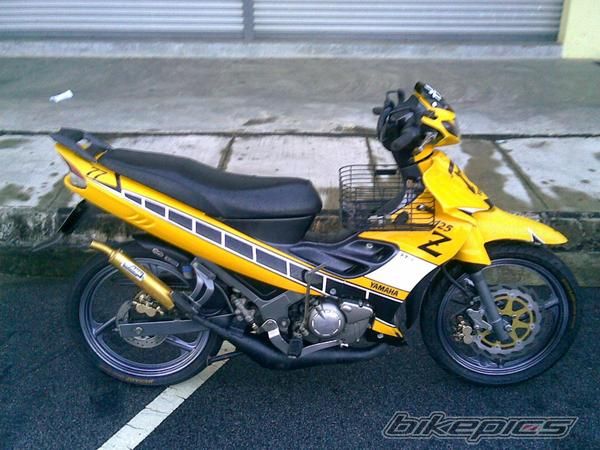 2010 YAMAHA 125 ZR | Picture 1934804 motorcycle photo