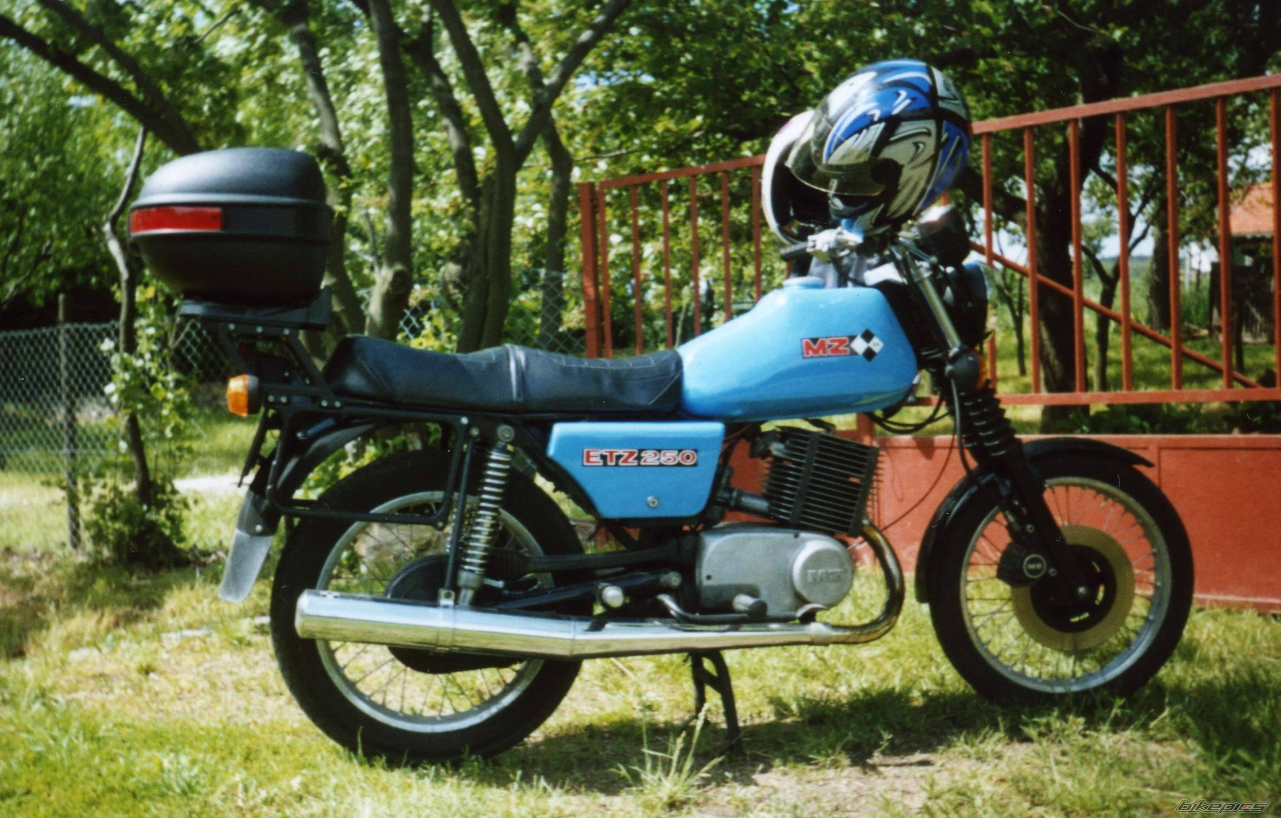 1989 MZ ETZ 250 | Picture 193574 motorcycle photo