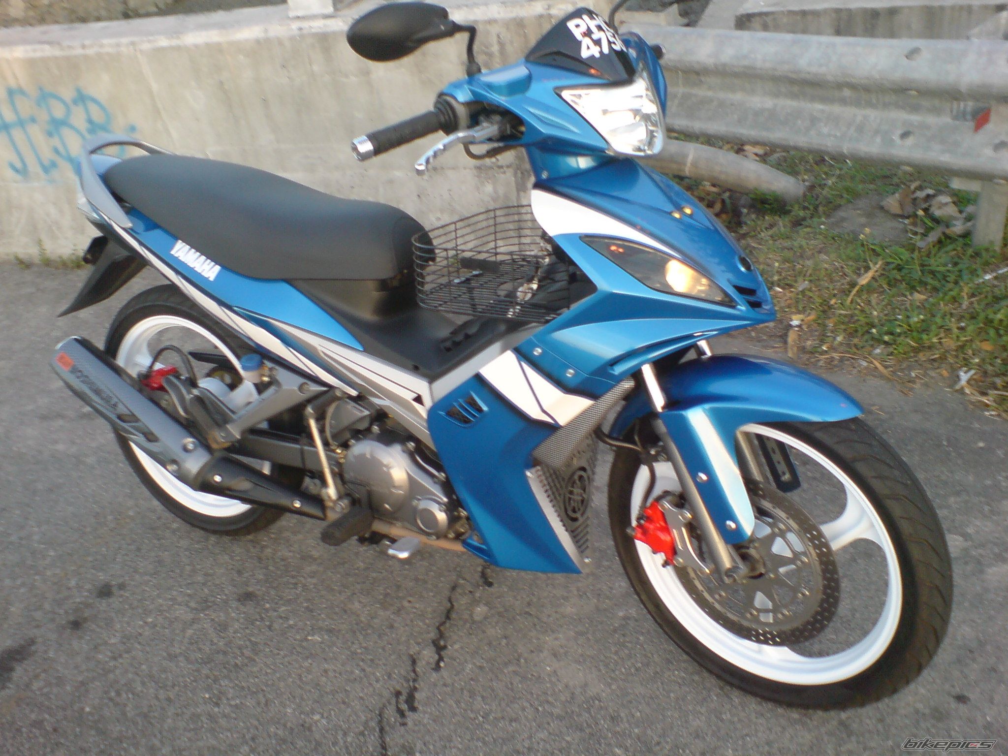 2010 YAMAHA 135 LC | Picture 1936431 motorcycle photo