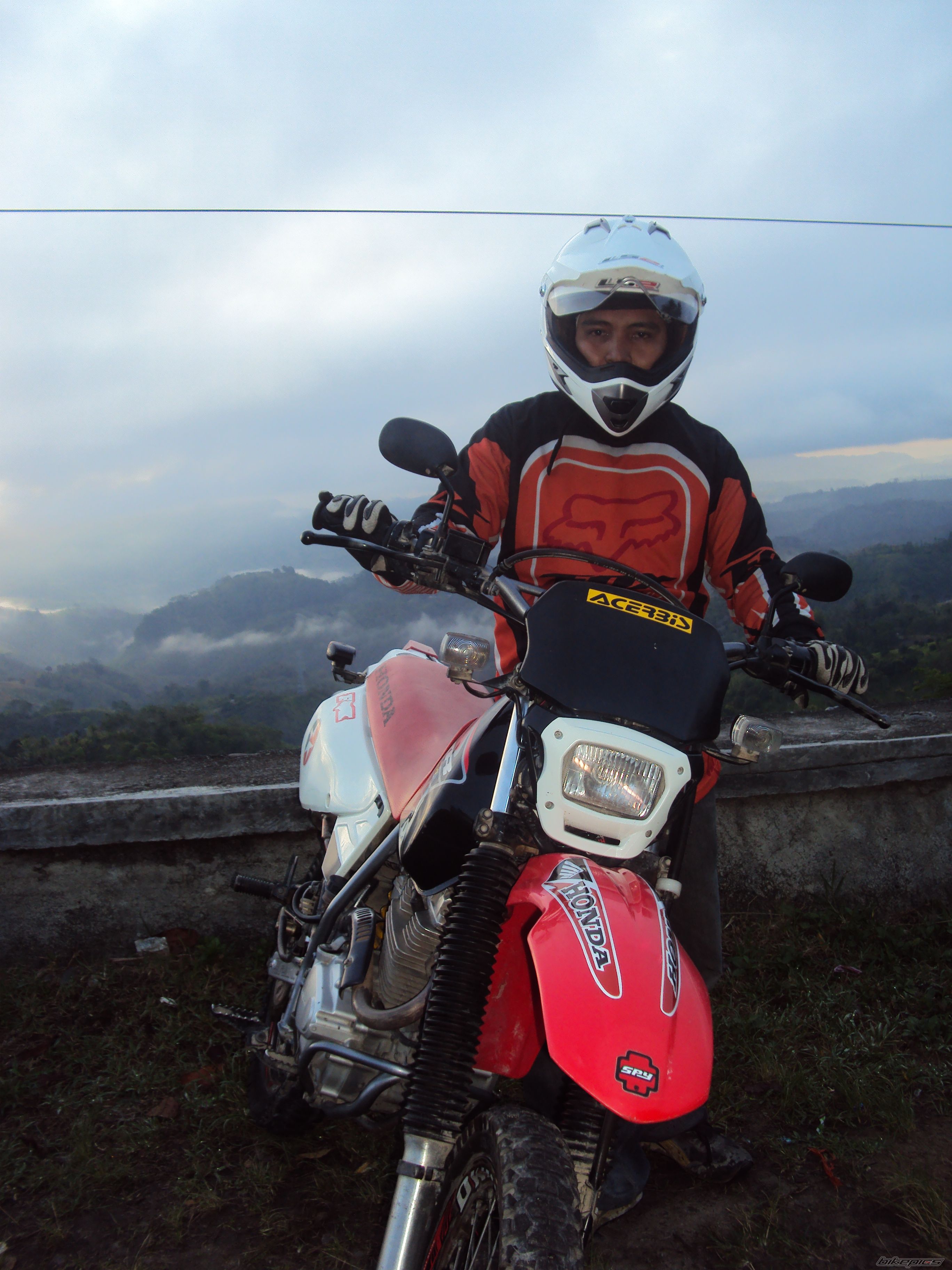 2009 HONDA XR 200 | Picture 1937922 motorcycle photo