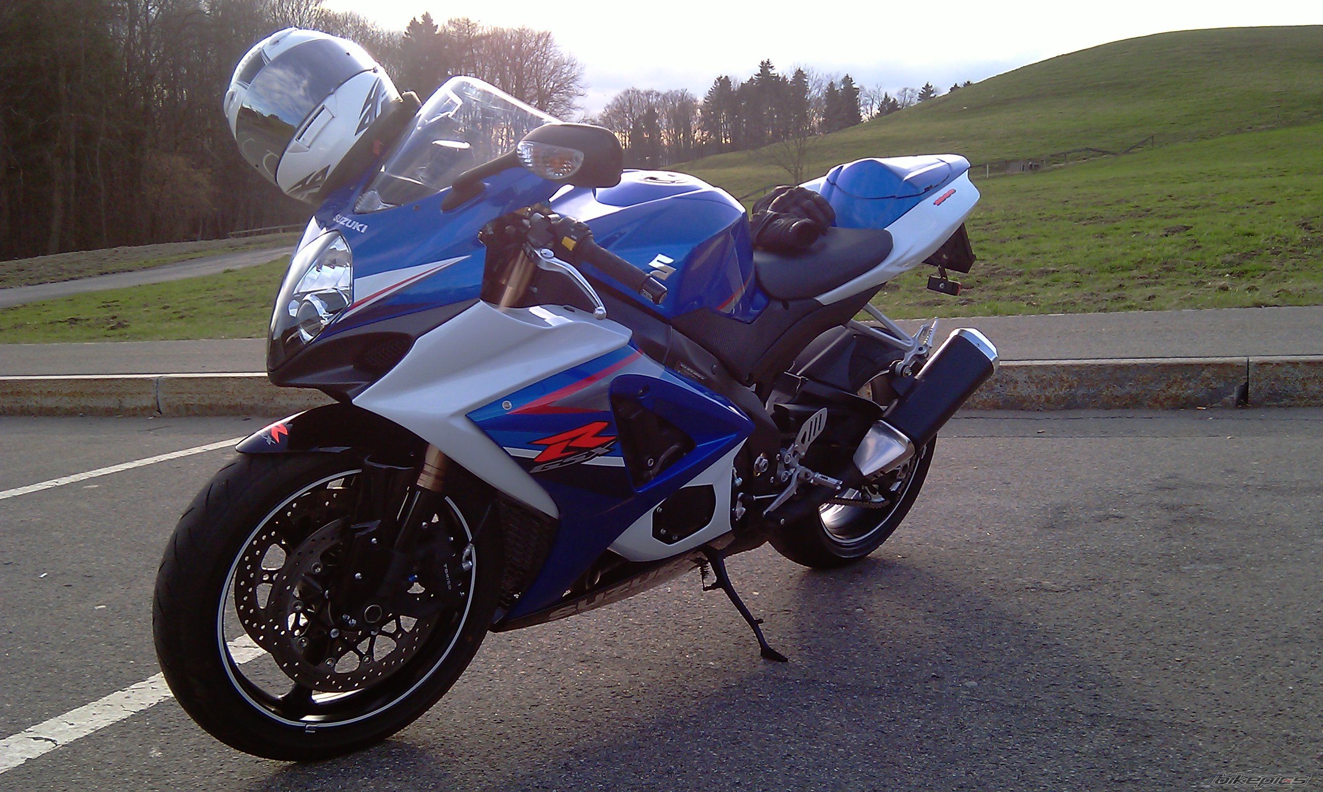 2007 SUZUKI GSX R 1000 | Picture 1938639 motorcycle photo