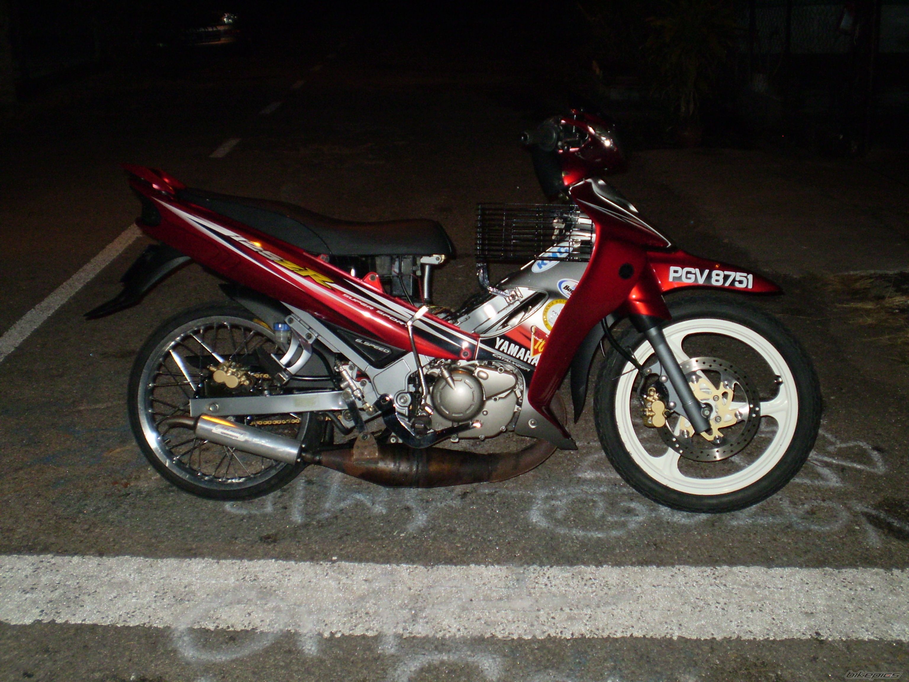 2010 YAMAHA 125 ZR | Picture 1938721 motorcycle photo
