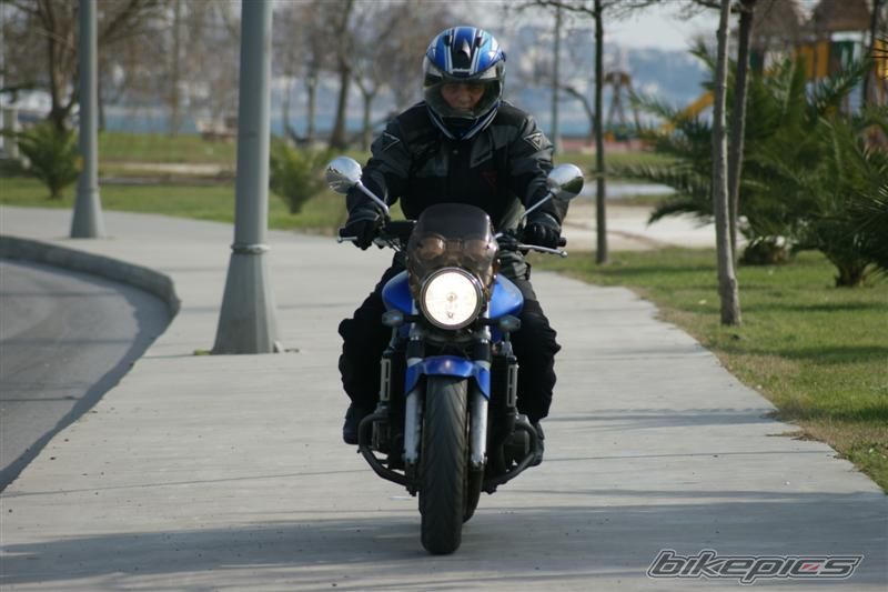 2004 HONDA CB 900 | Picture 1940132 motorcycle photo