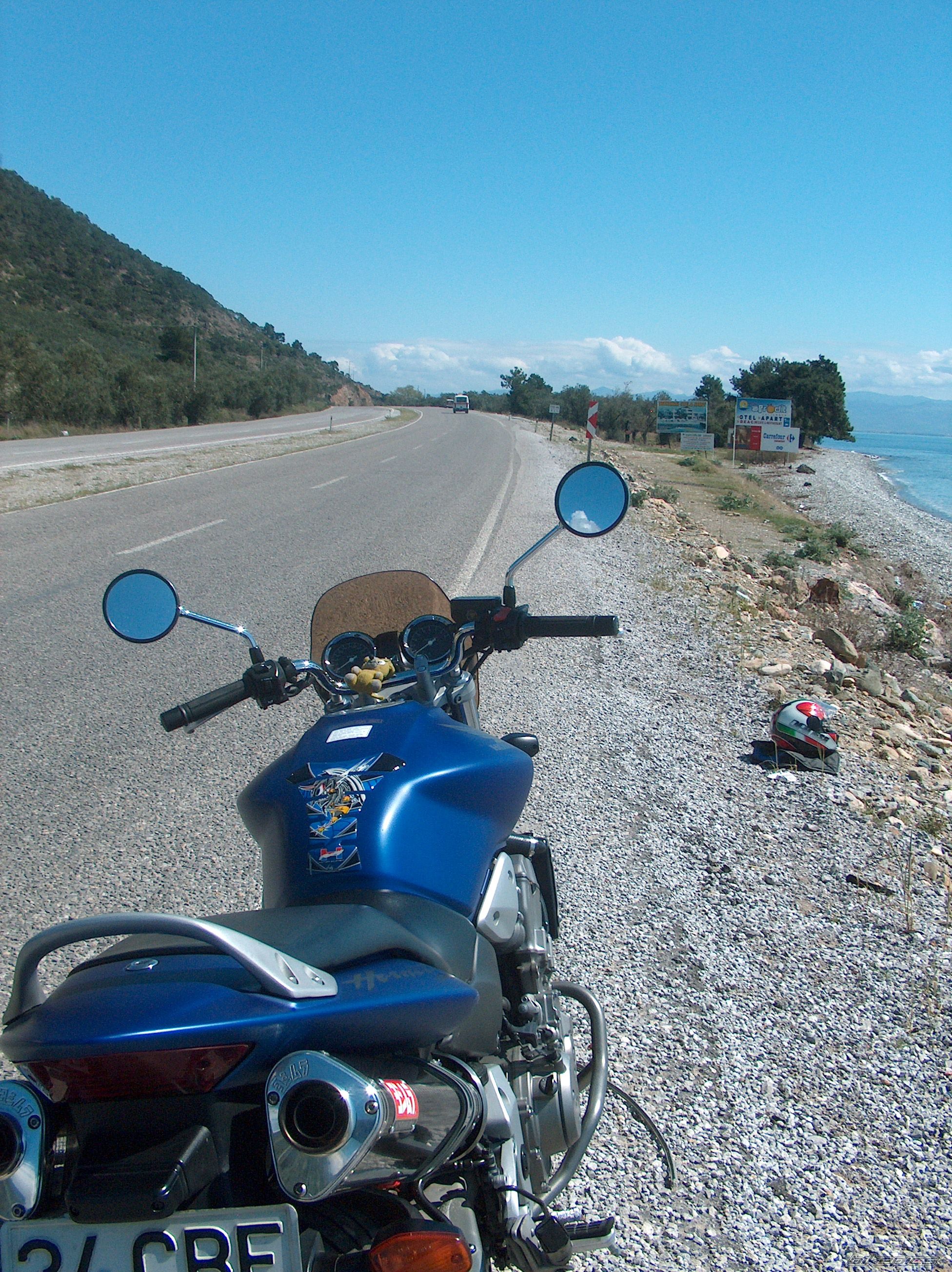 2004 HONDA CB 900 | Picture 1940146 motorcycle photo